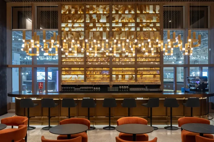 LATAM Signature Lounge