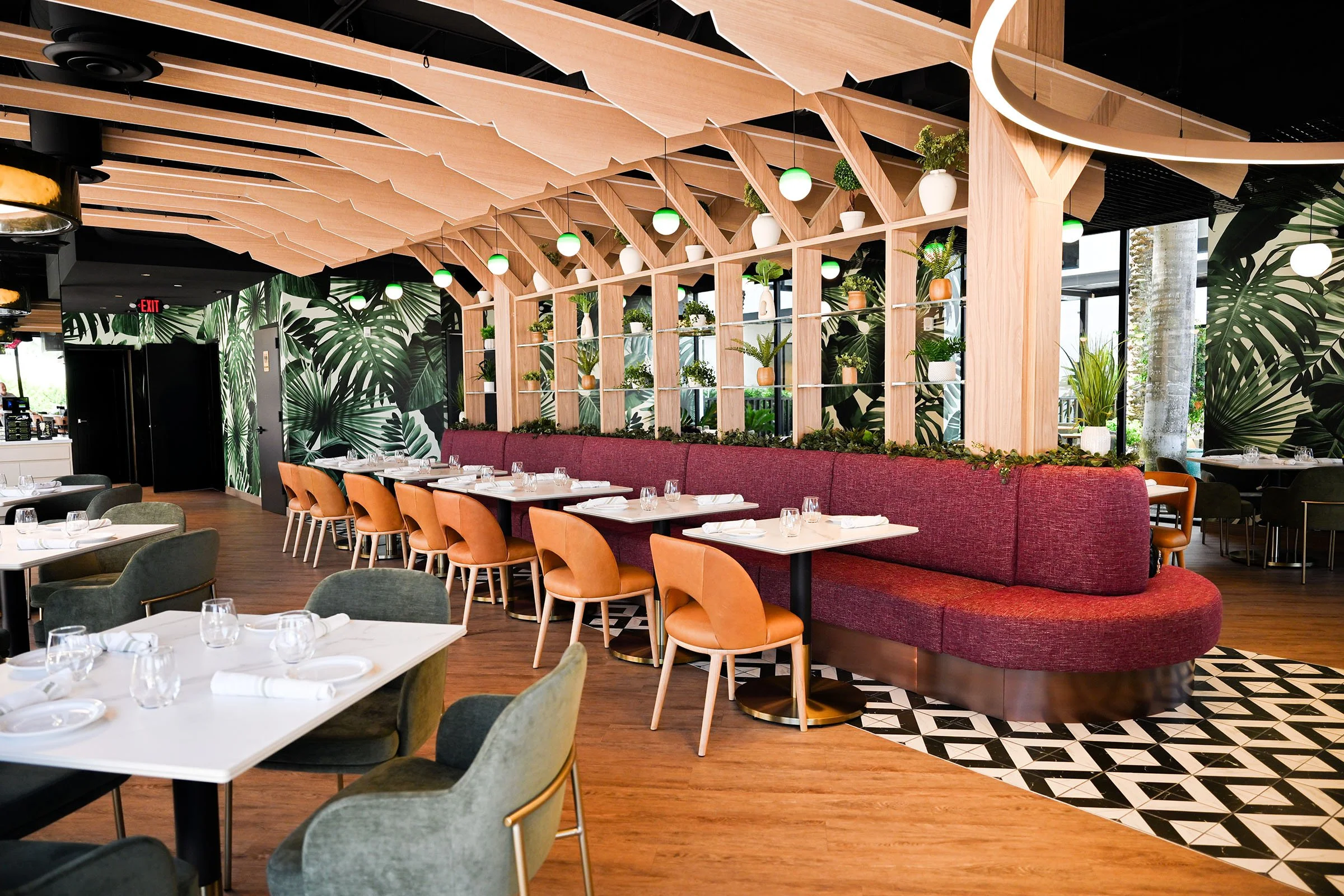 _interior-restaurant-01.jpg