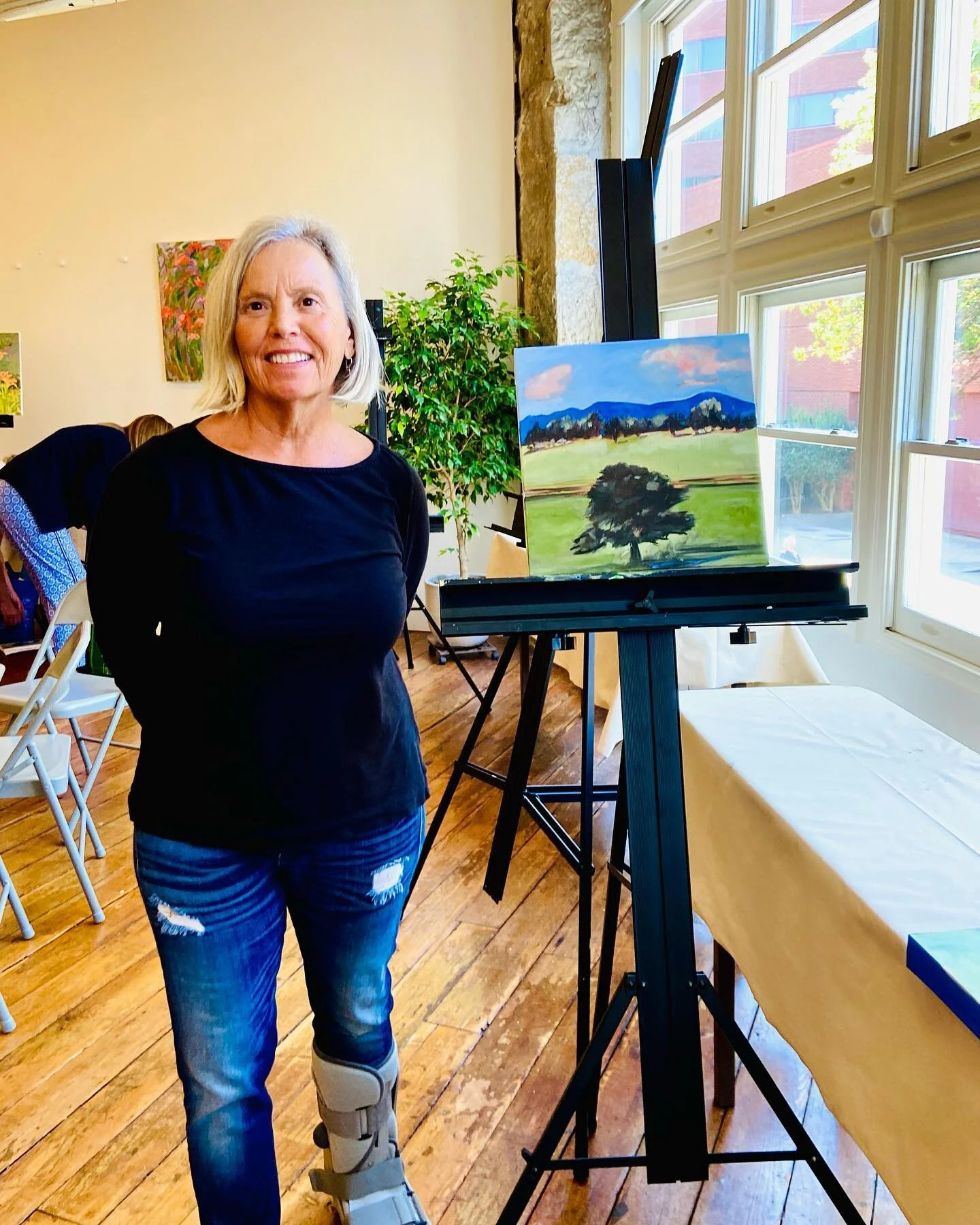 So fun to attend Krista @ktownsendart Painting Nature Inside the Studio with Acrylics
@phaetongallerycharlottesville Thank you Lisa  @portaferry Hogan and Pattie @pattiefrischkorn for hosting this workshop. Love spending three days with some amazing 