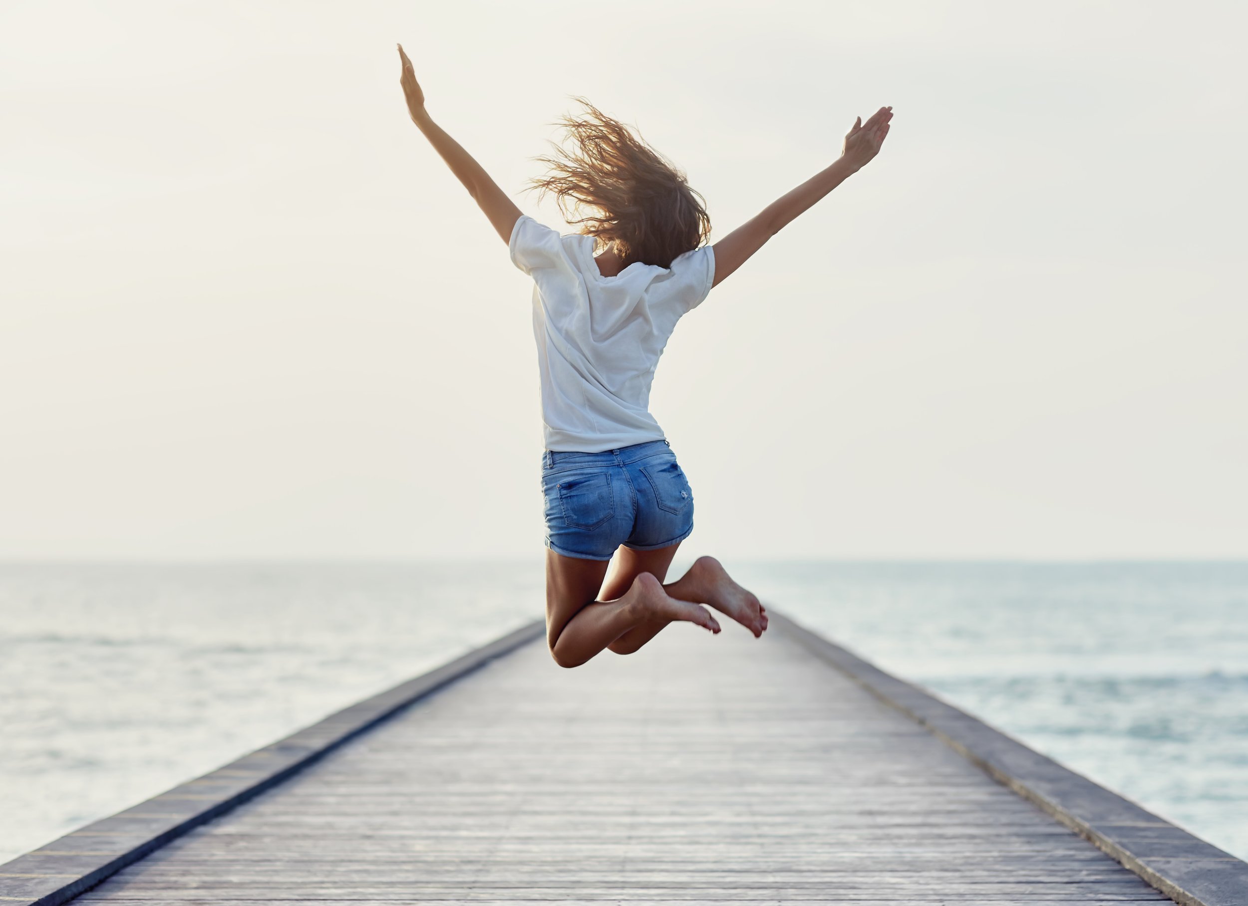 Positive psychology versus toxic positivity: The science of happiness and how this can help you.