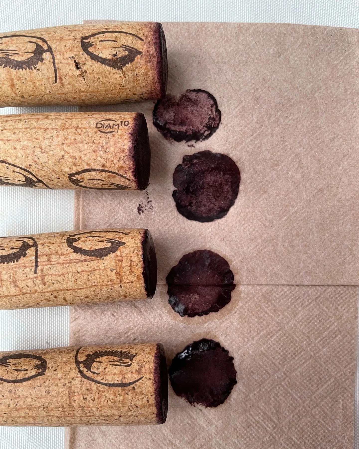 encuentra nuestra l&iacute;nea bajalupano reserva en l&iacute;nea &deg; vino de guarda que expresa las uvas de nuestra regi&oacute;n a trav&eacute;s del tiempo.

bajalupano.com

env&iacute;os a todo m&eacute;xico*

#bajalupano