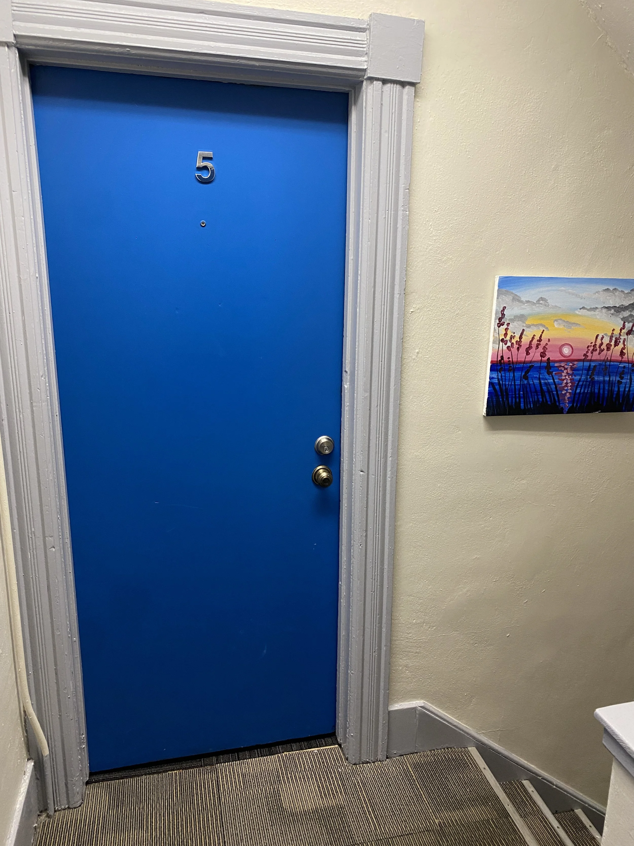 room5_1.JPG