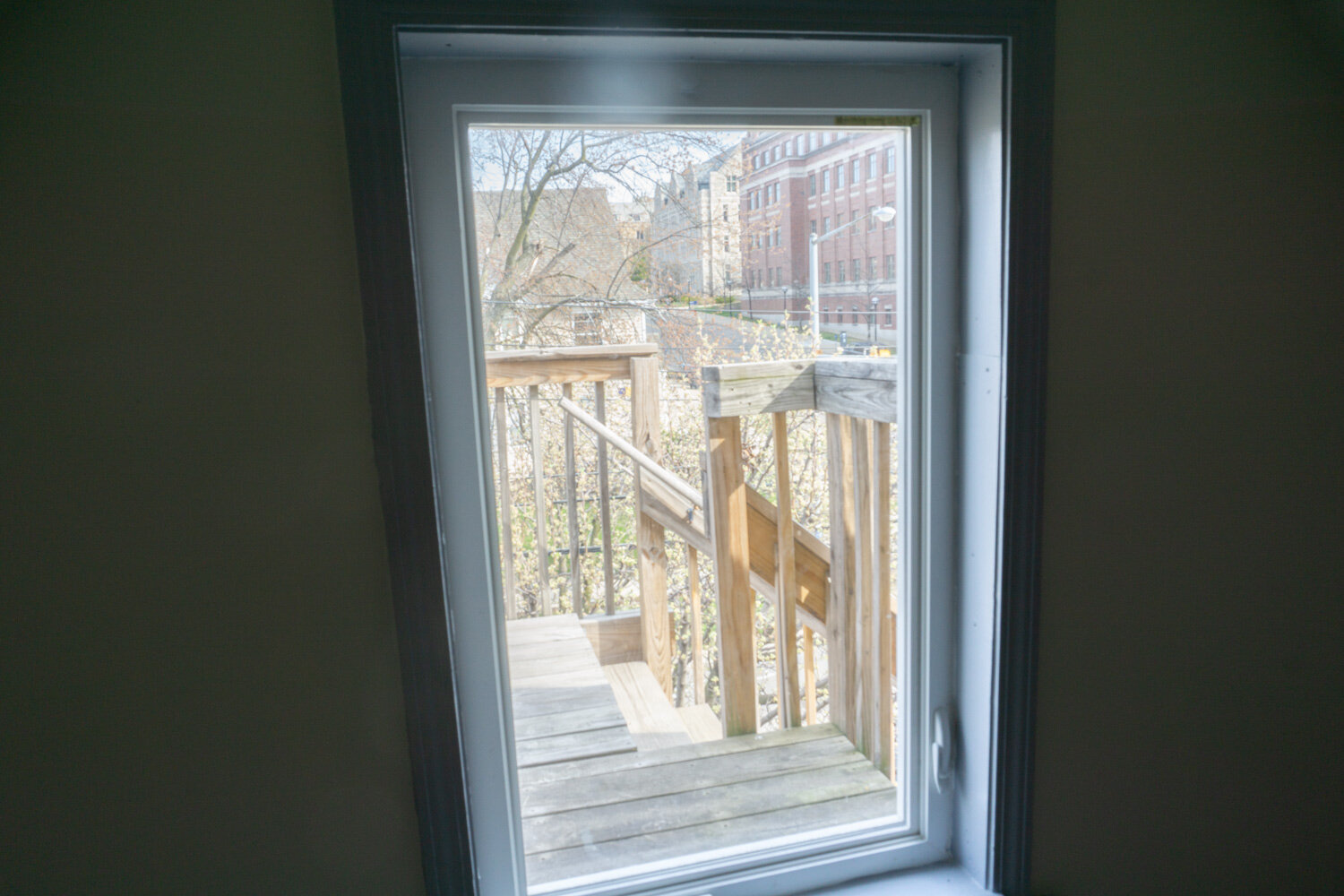 Room10_03.jpg