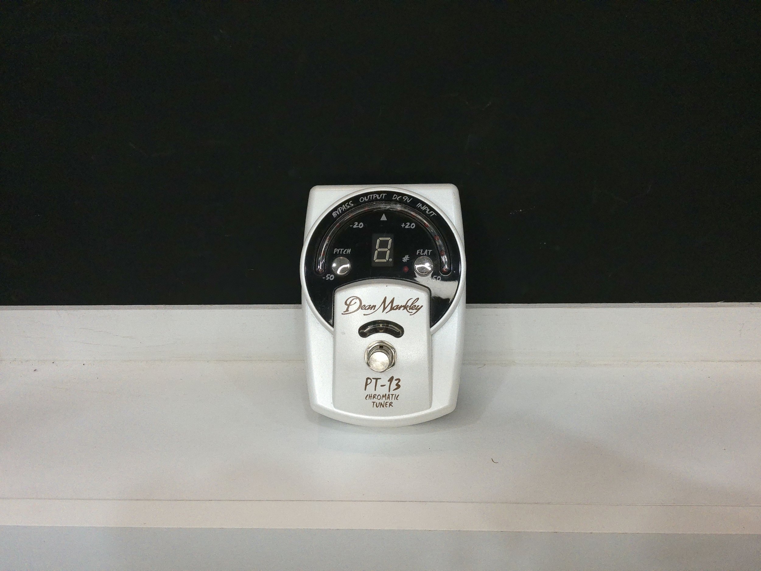 used - Dean Markley PT-13 - White