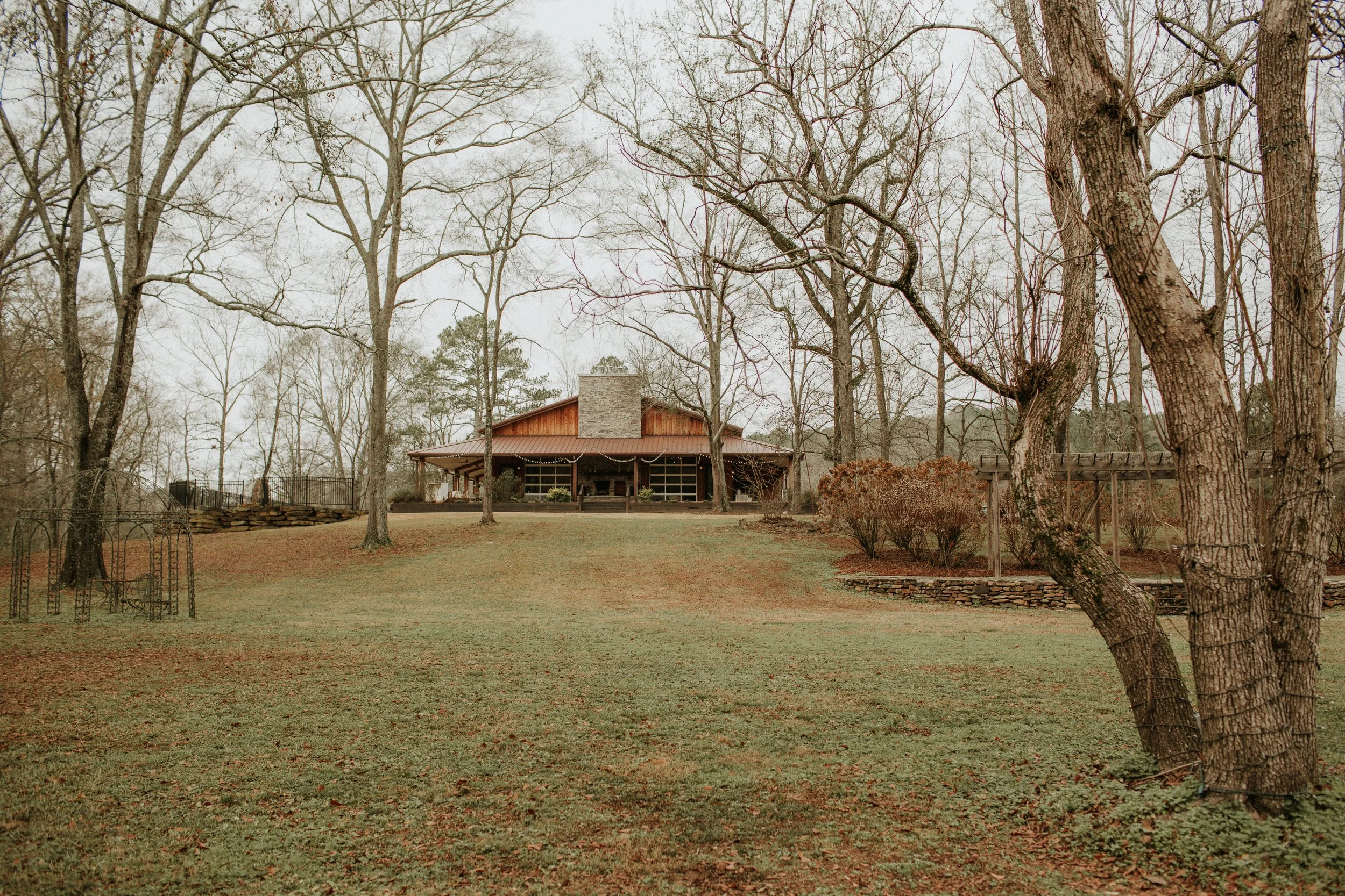 mathews-manor-wedding-venue-alabama.jpg