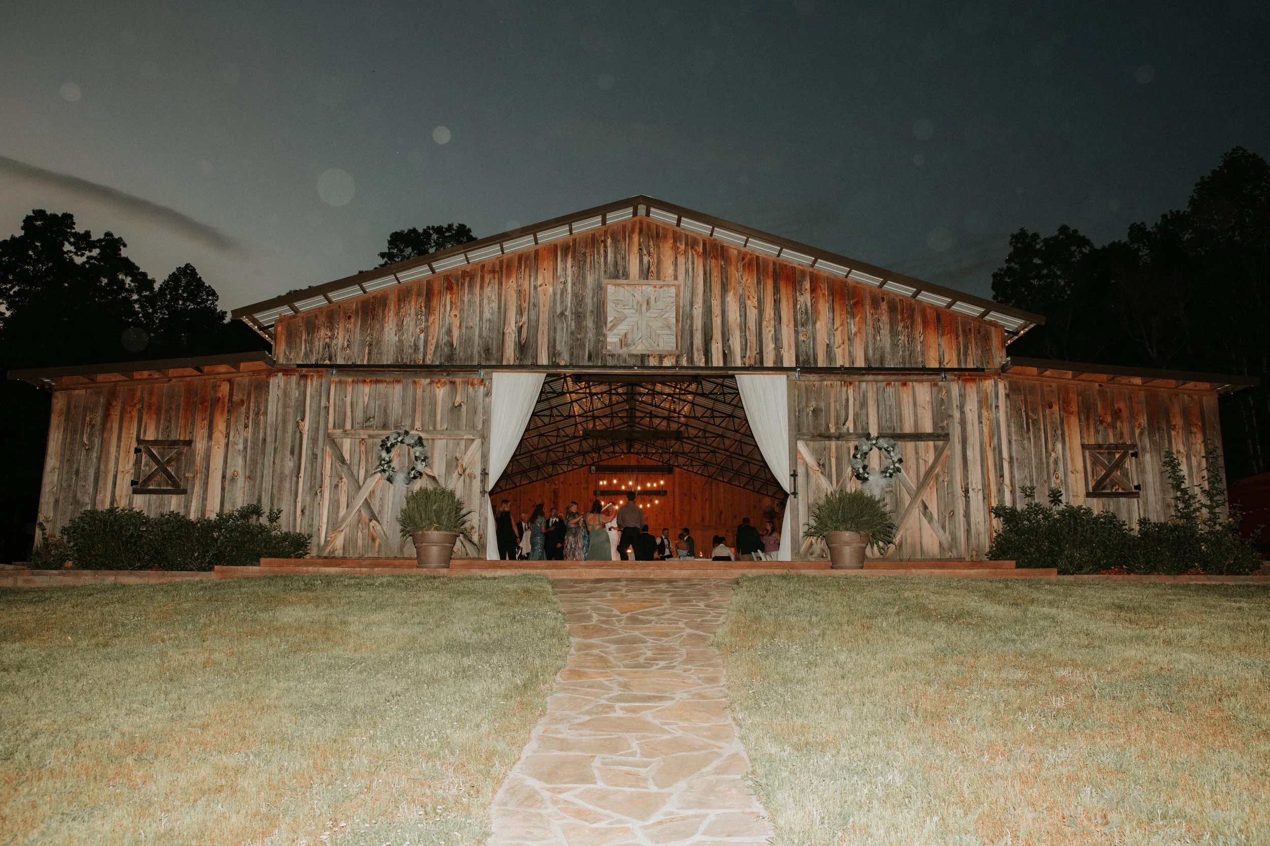 wedding-photographer-storytelling-luxury-documentary-barn-at-839.jpg