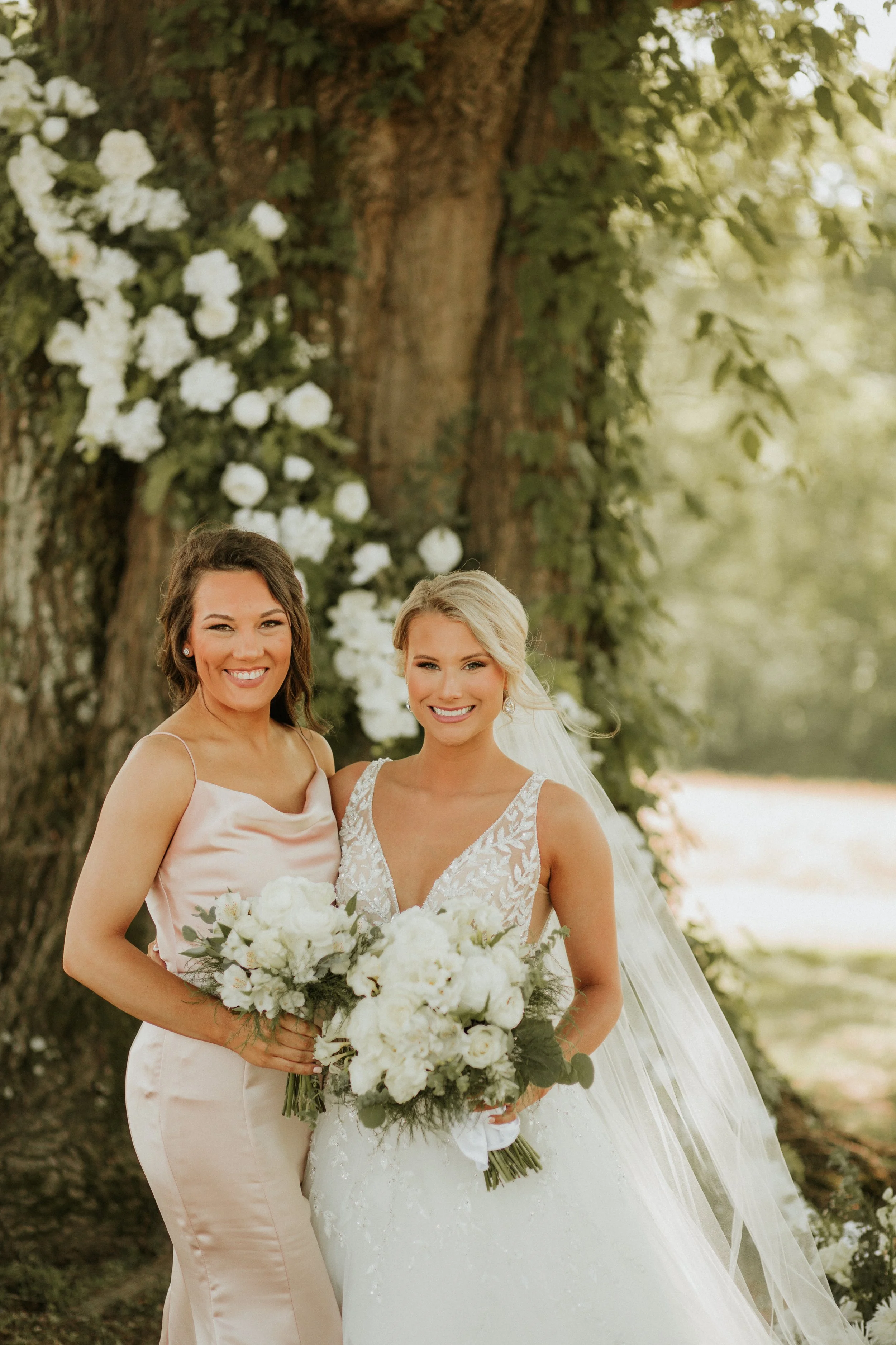 wedding-photographer-luxury-storytelling-luxury-documentary-alabama.jpg