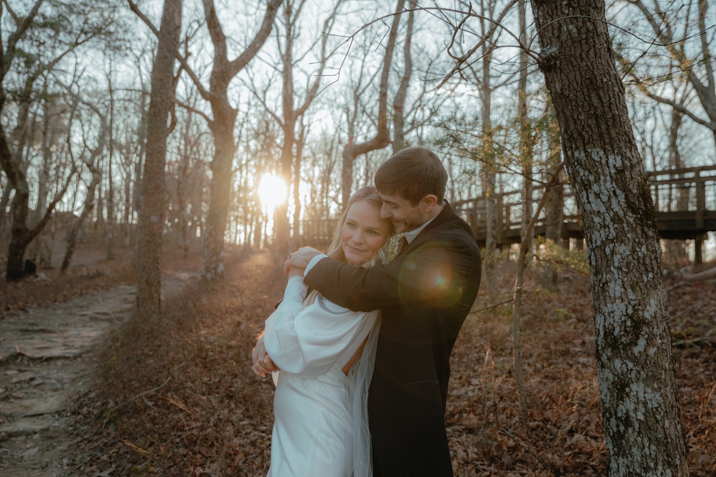 alabama-wedding-photographer-anniston-luxury-storytelling-luxury-best-documentary-cheaha-mountain-elopement.jpg