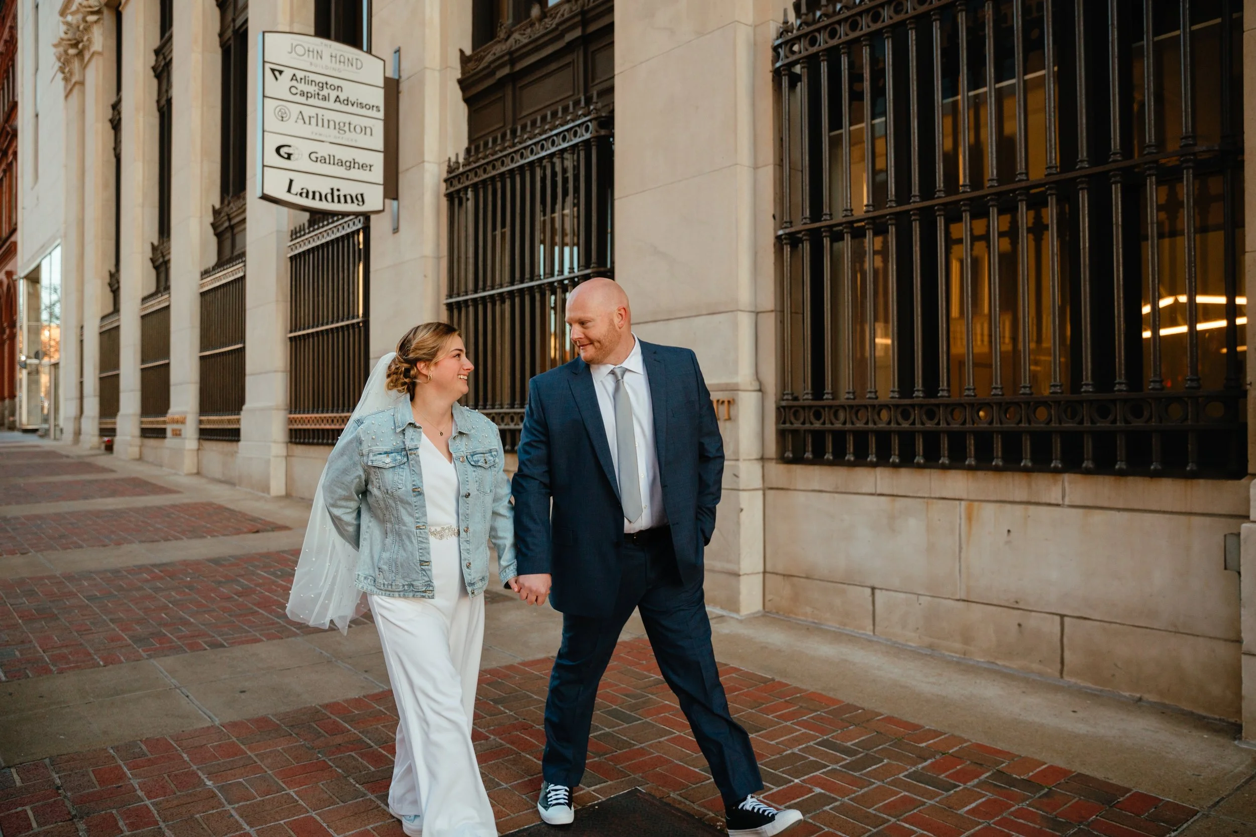 alabama-wedding-photographer-anniston-luxury-storytelling-luxury-best-documentary-couple-downtown-elopement.jpg