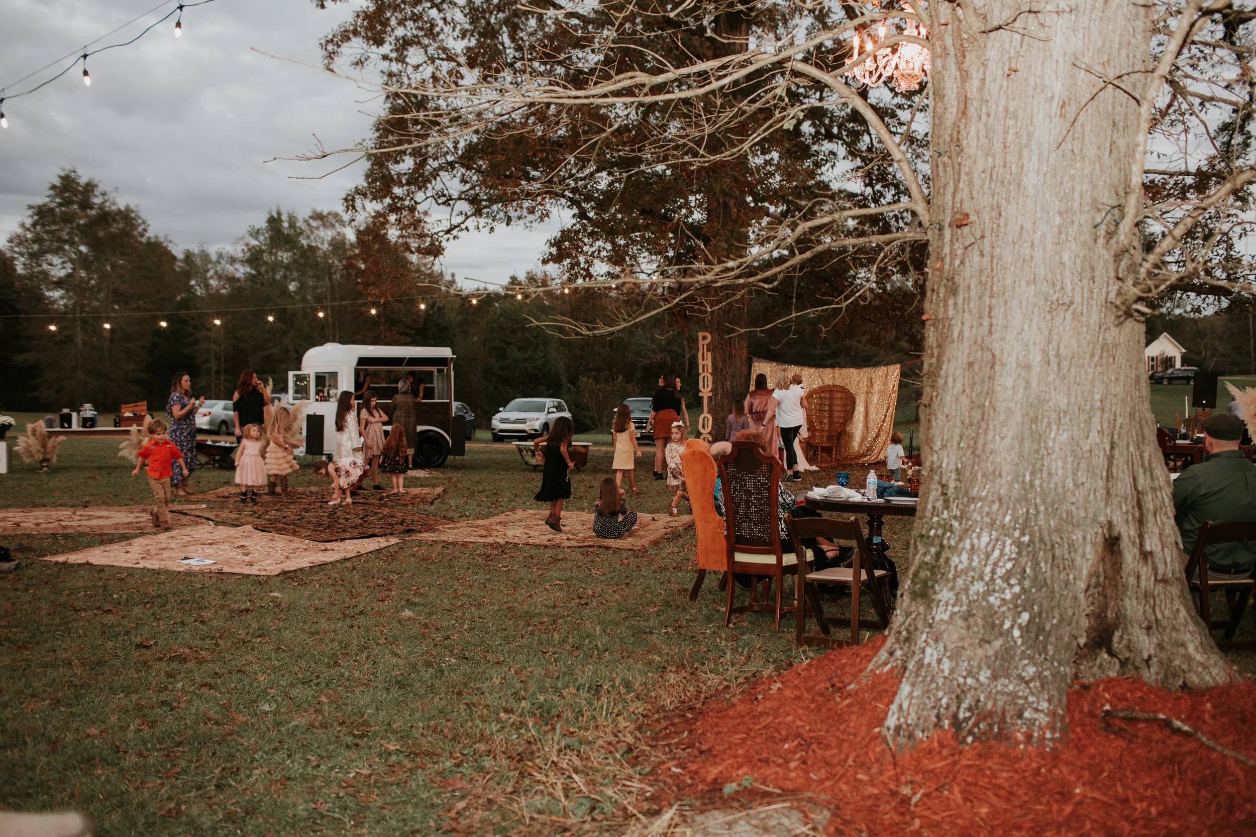 alabama-wedding-photographer-anniston-luxury-storytelling-luxury-best-documentary-ohatchee-backyard-diy.jpg