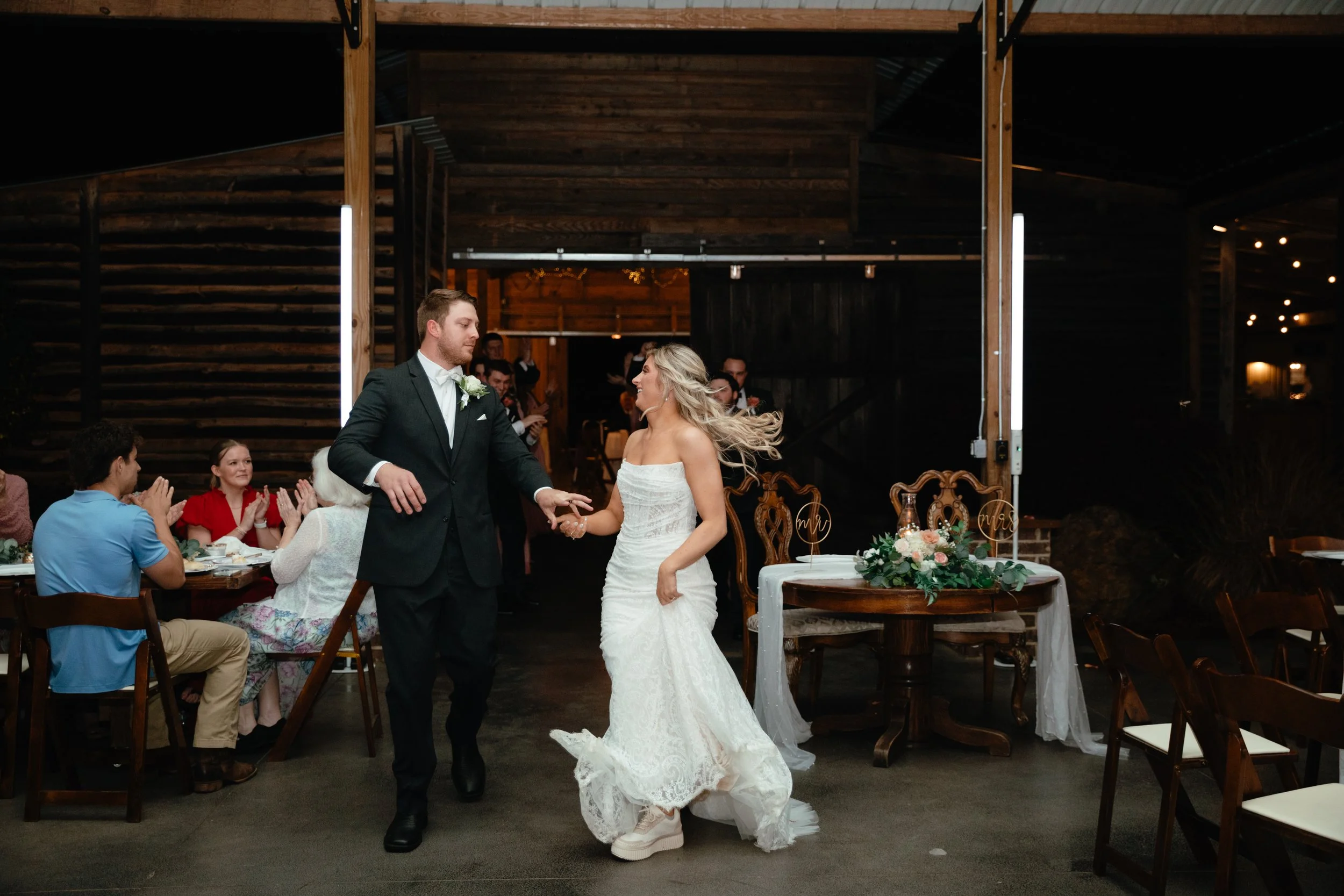 alabama-wedding-photographer-anniston-luxury-storytelling-luxury-best-documentary-hall-farms.jpg
