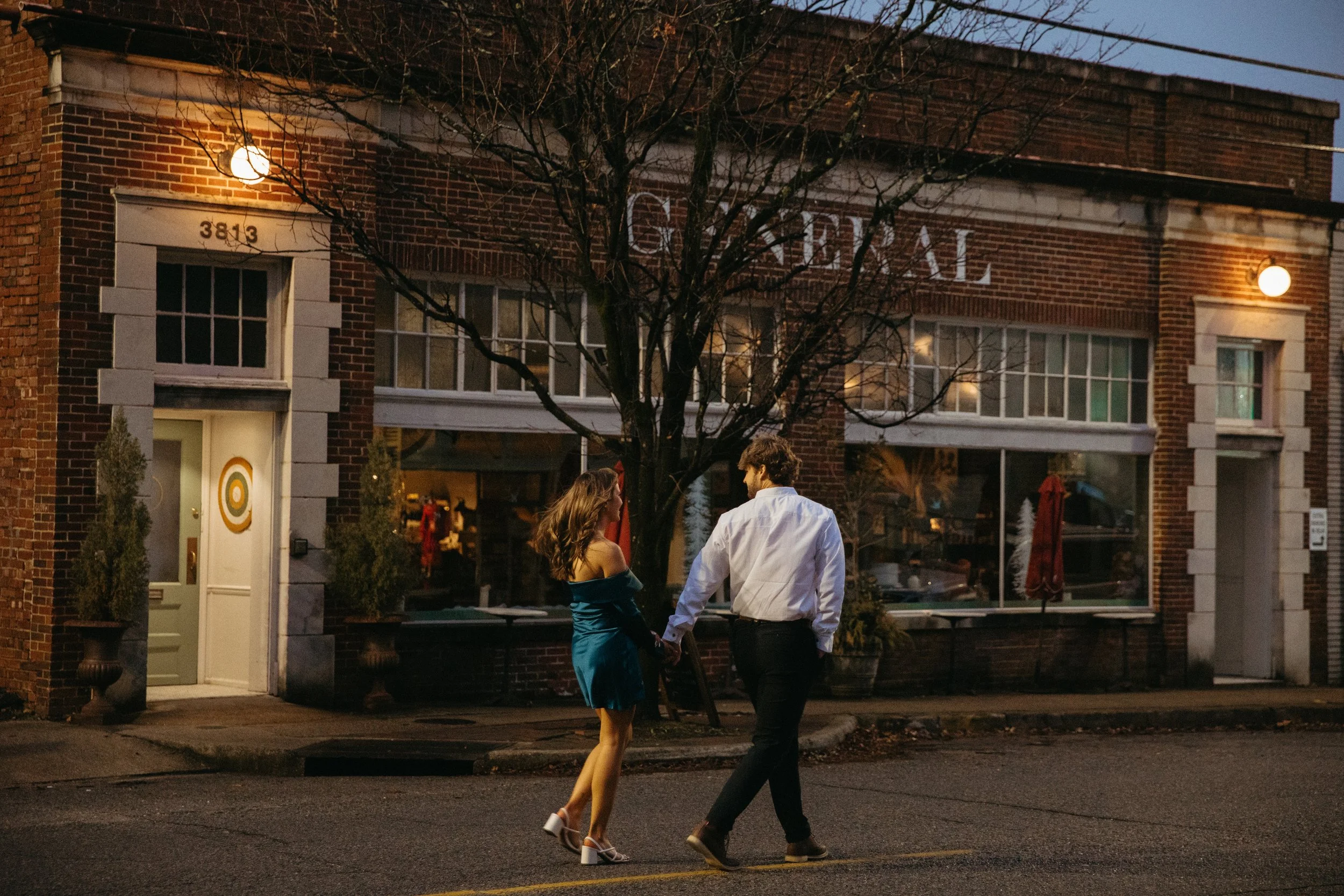 alabama-wedding-birmingham-engagement-downtown-after-dark.jpg