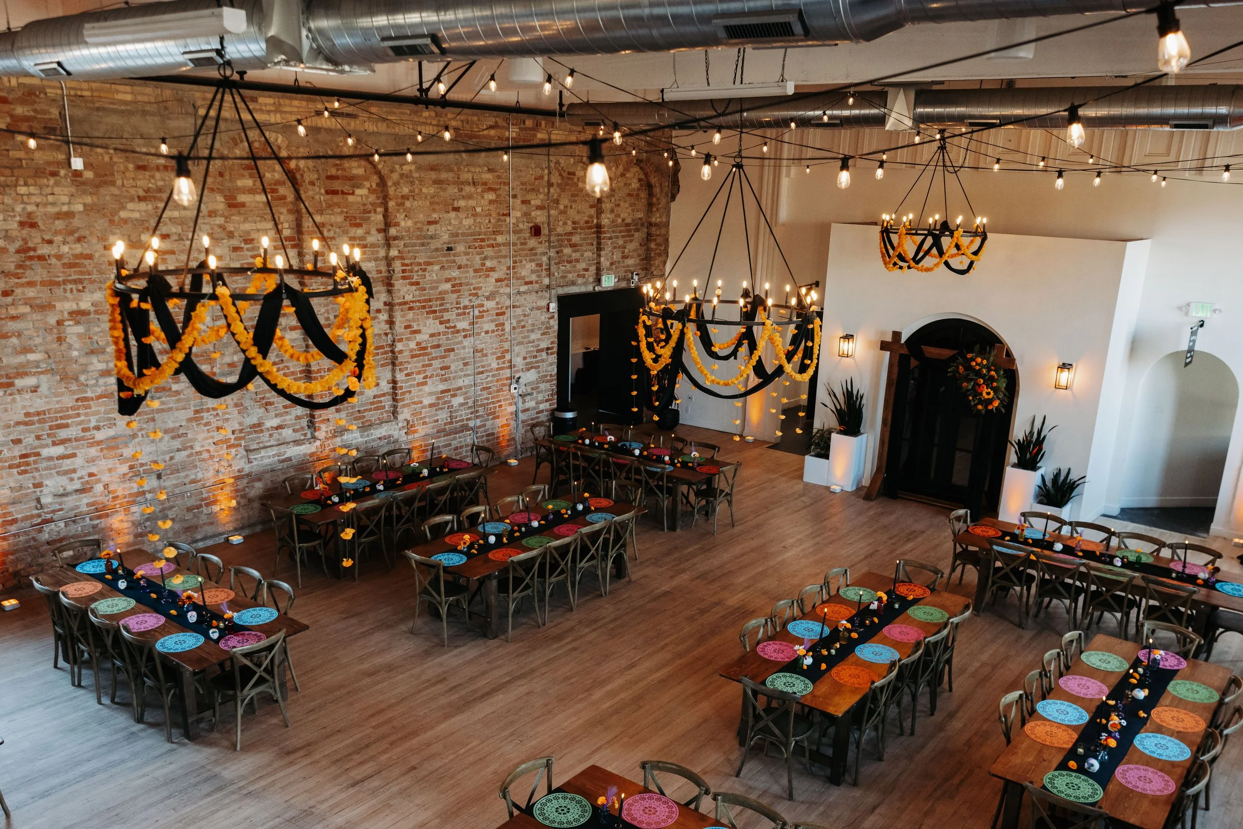 alternative wedding reception dia de los muertos theme