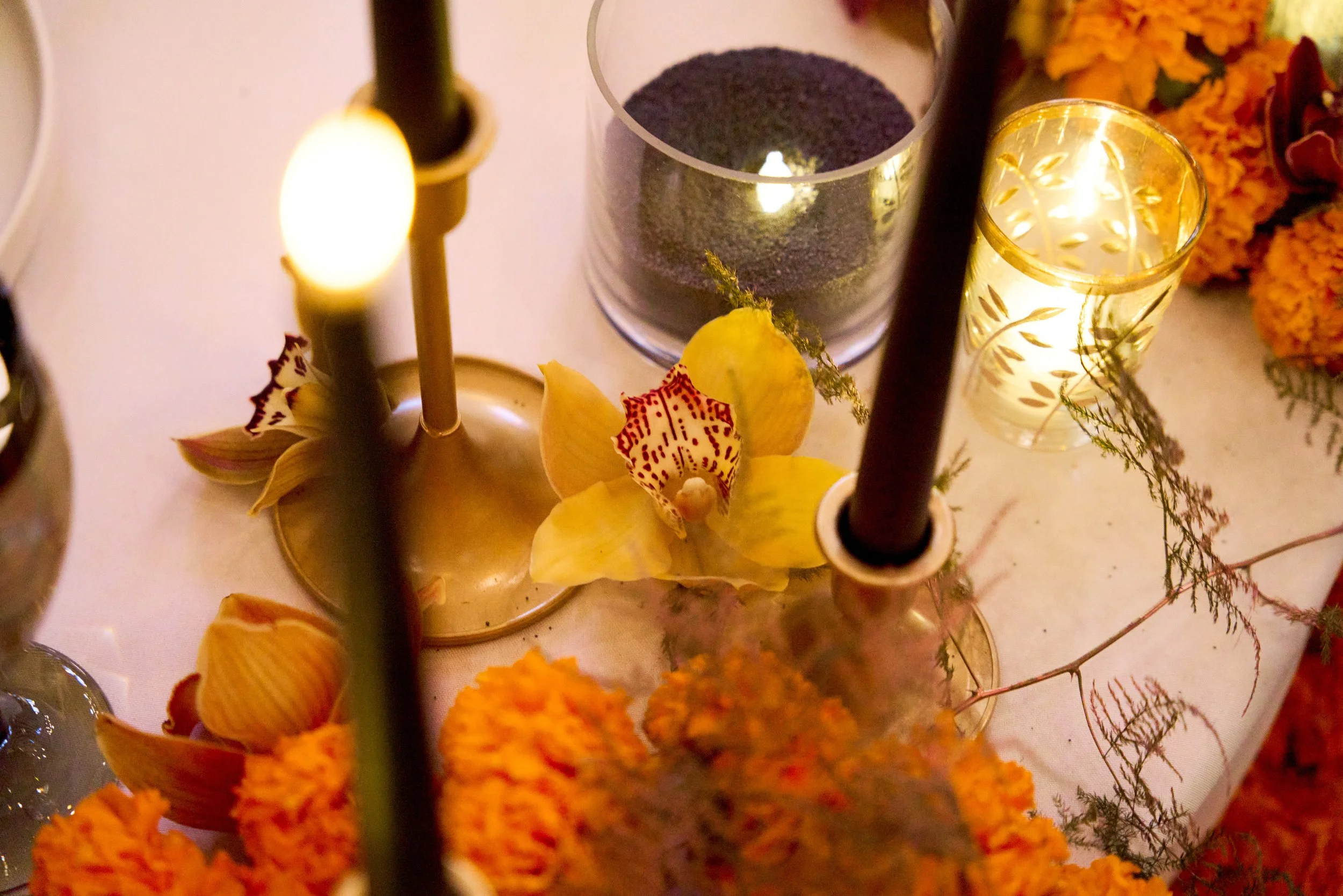 Mehndi celebration details ahead of the Hindu wedding day
