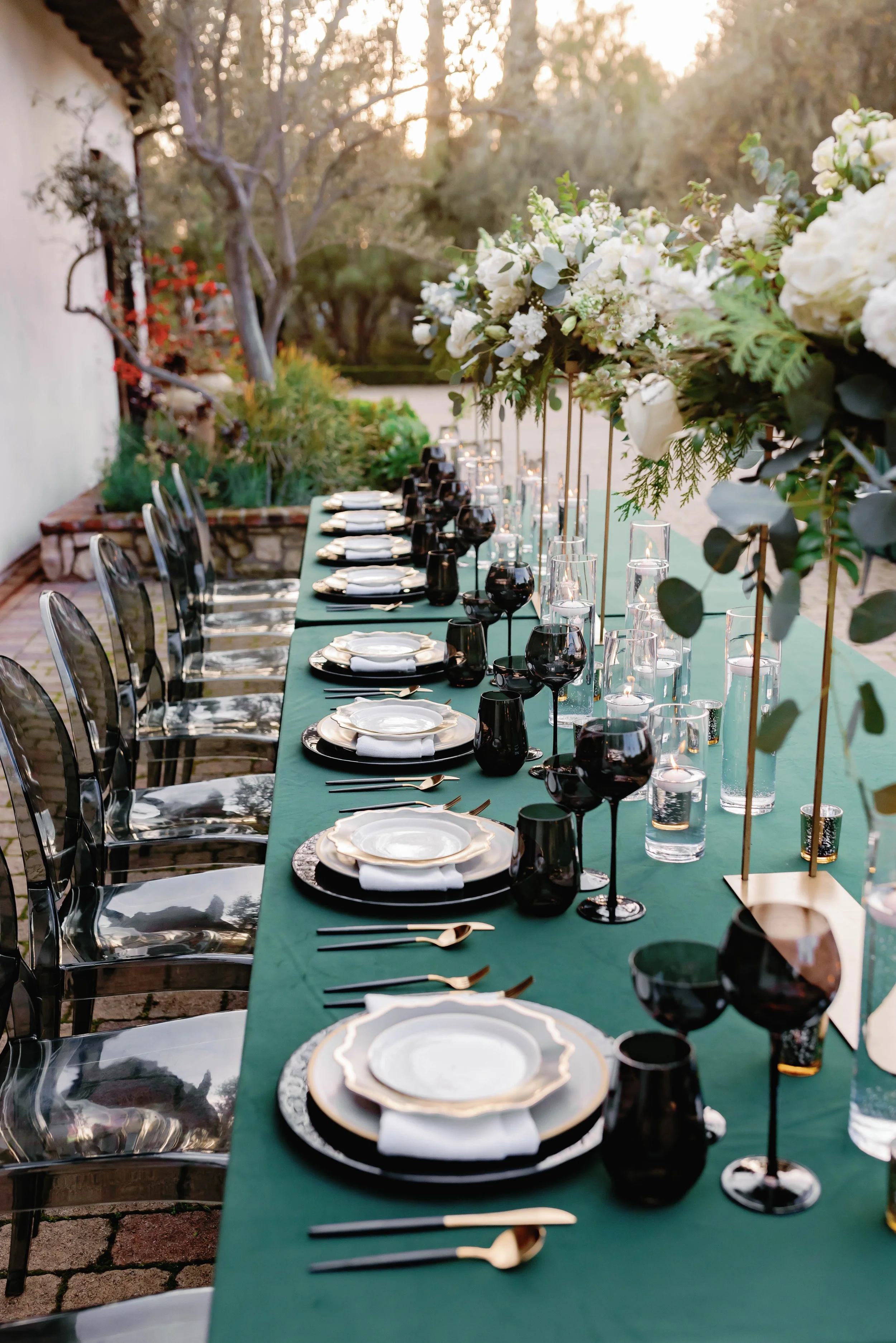 non traditional wedding tablescape.jpg