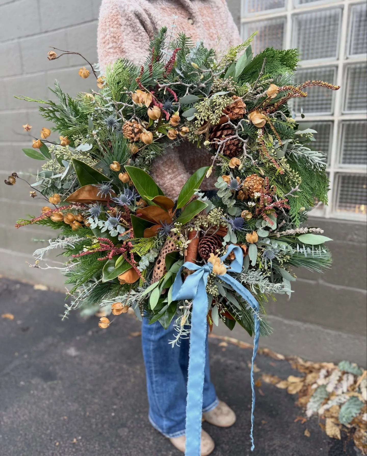 It&rsquo;s Wreath Season!! 

#foragesistersfloraldesign #wreathseason #quincywa