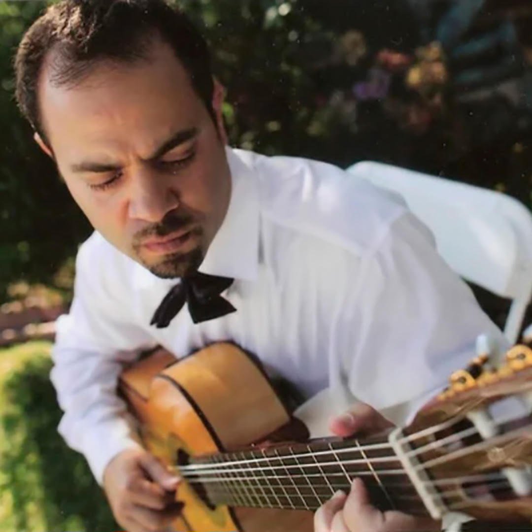Classical music, meet Paso Robles wines! Join us for a special performance by guitarist Stephen Carona, playing renaissance, baroque, classical, spanish and bossa nova grooves while you taste through our selection at Le Vigne Los Angeles!

Reserve yo