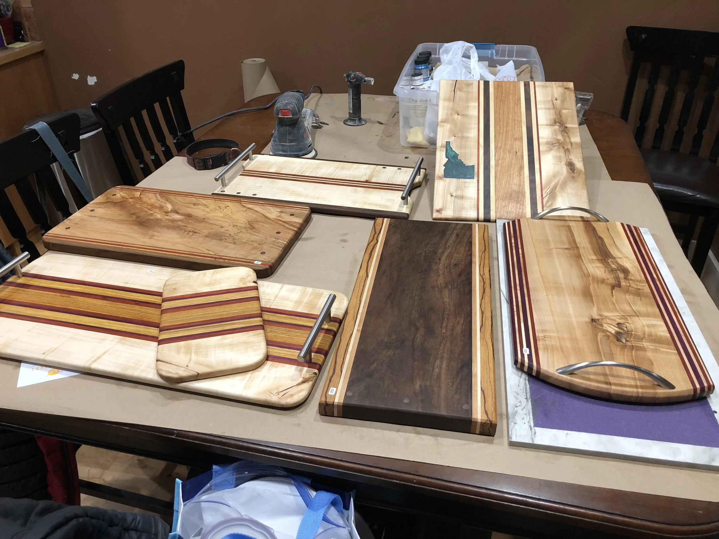 The serving trays after finish. Actually made these to sell for the holidays several years ago. 