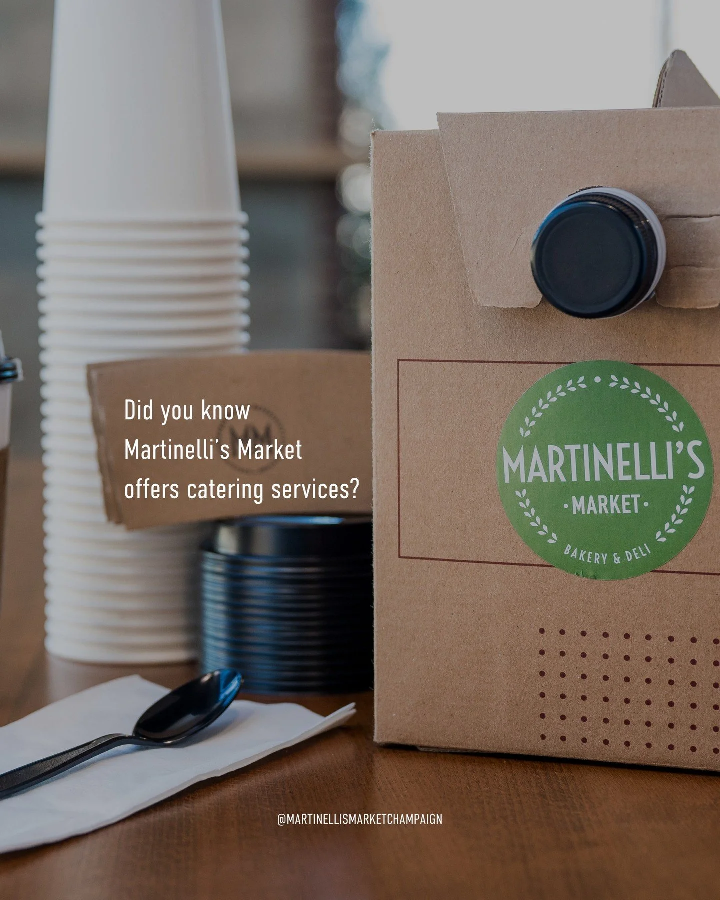 Planning an event? Let us take care of the food!

Martinelli&rsquo;s Market offers catering made with the same fresh, local ingredients you love from our deli and market shelves.

Whether you&rsquo;re hosting a family celebration, a workplace lunch, 