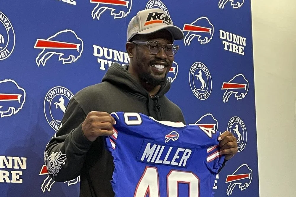 Von Miller.jpeg