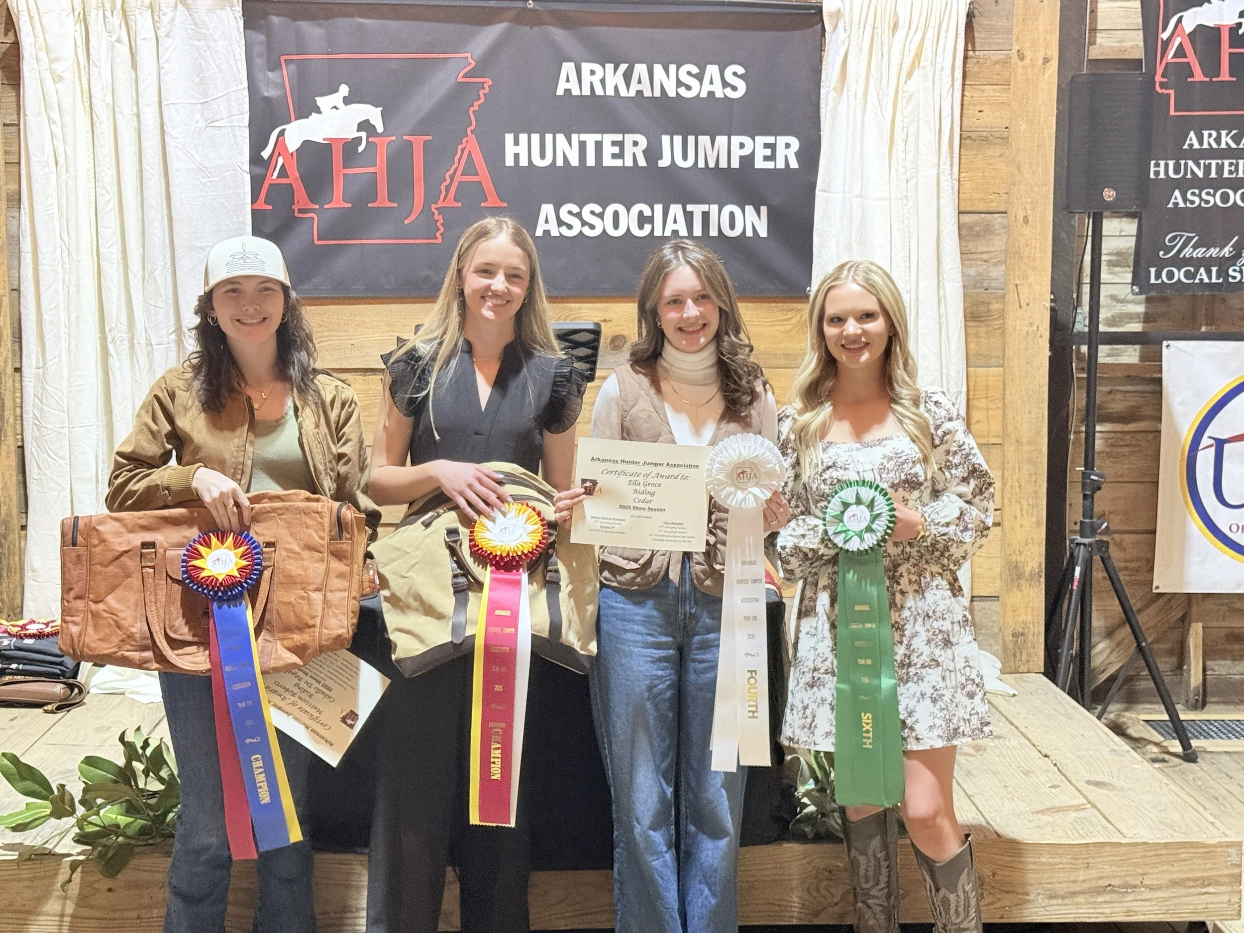 2025 2'6" - 2'9" Progressive Hunter