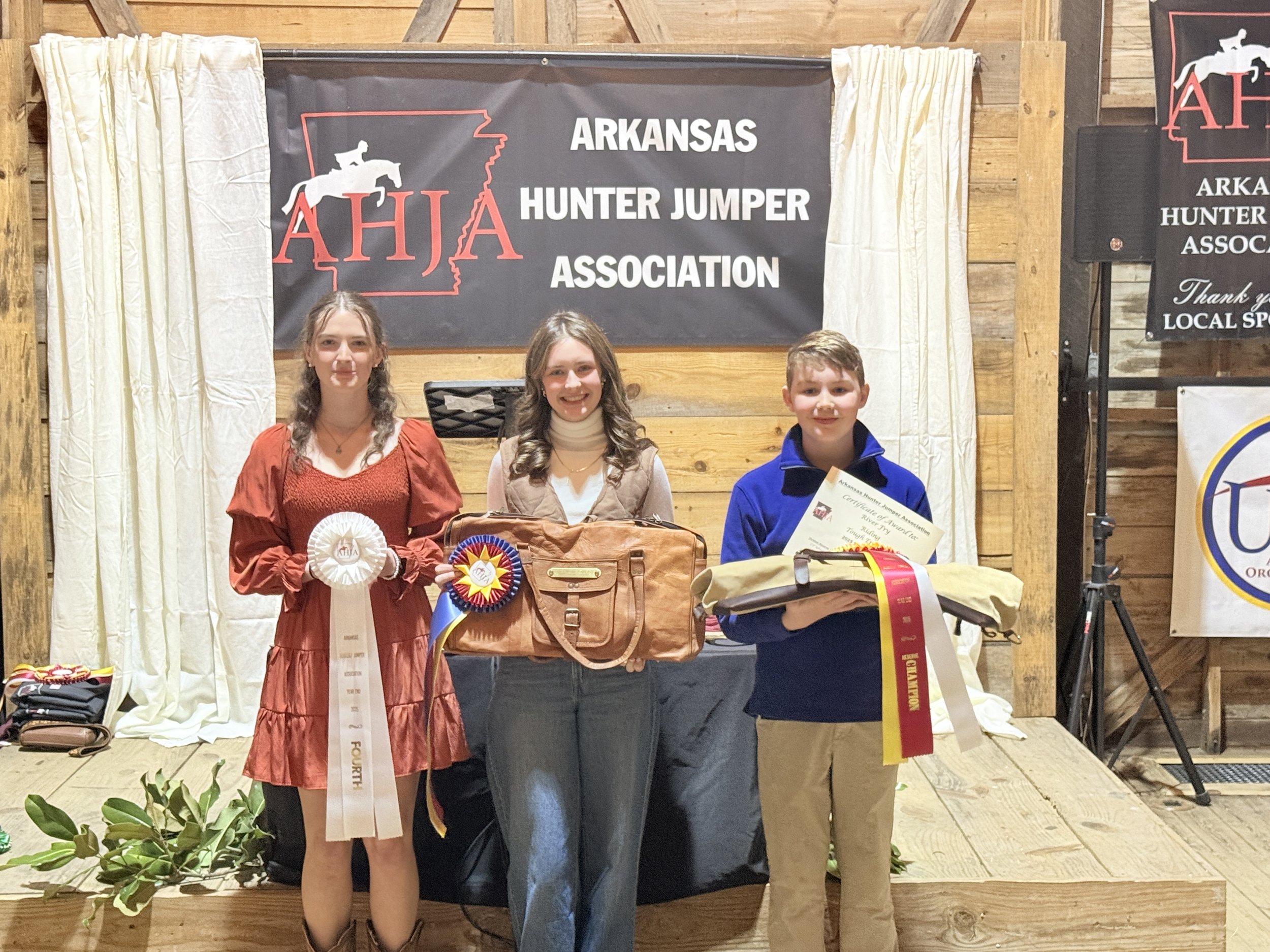 2025 2'3" Schooling Hunter