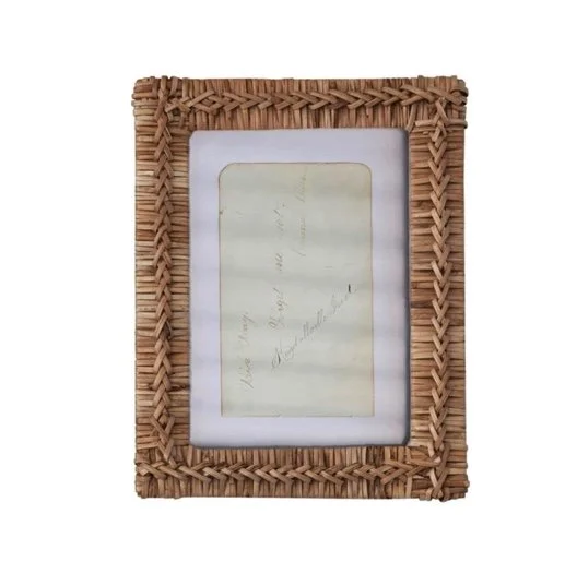 Hand-Woven Rattan Photo Frame 5" x 7"