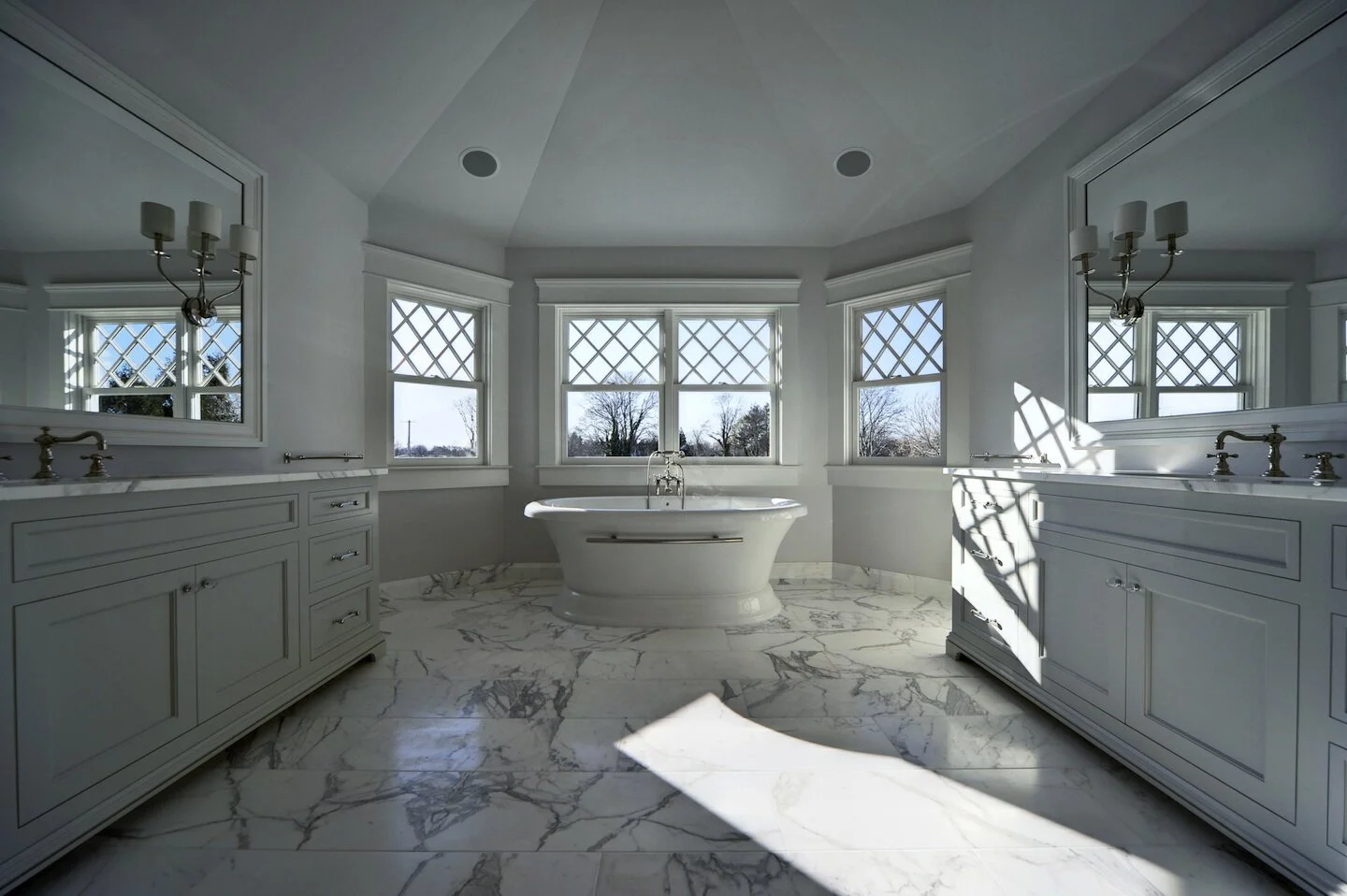 Traditional home design built in Southampton Village — Cardel Development Luxury Home Builder