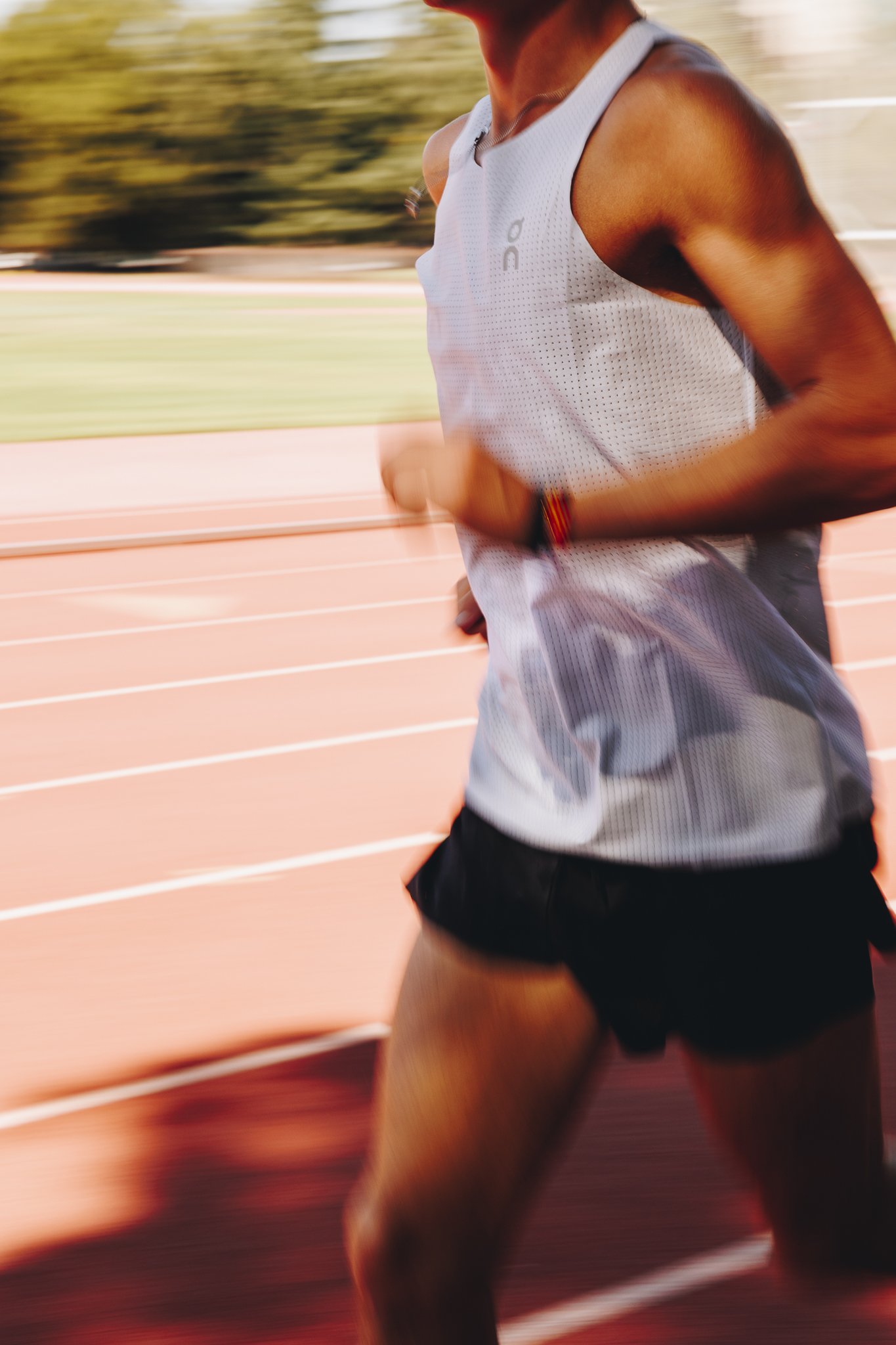 On-Running-9823.jpg