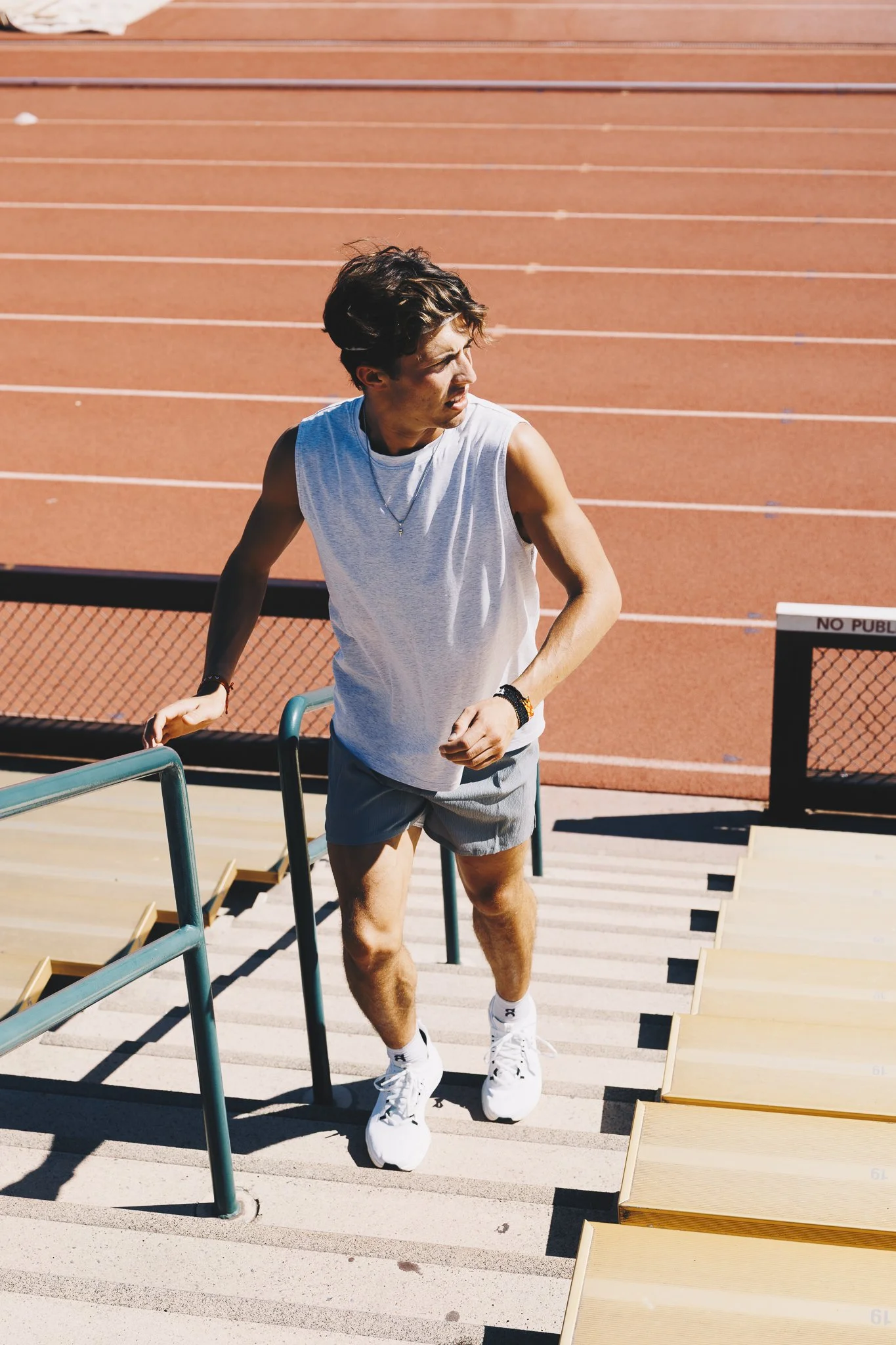 On-Running-9883.jpg