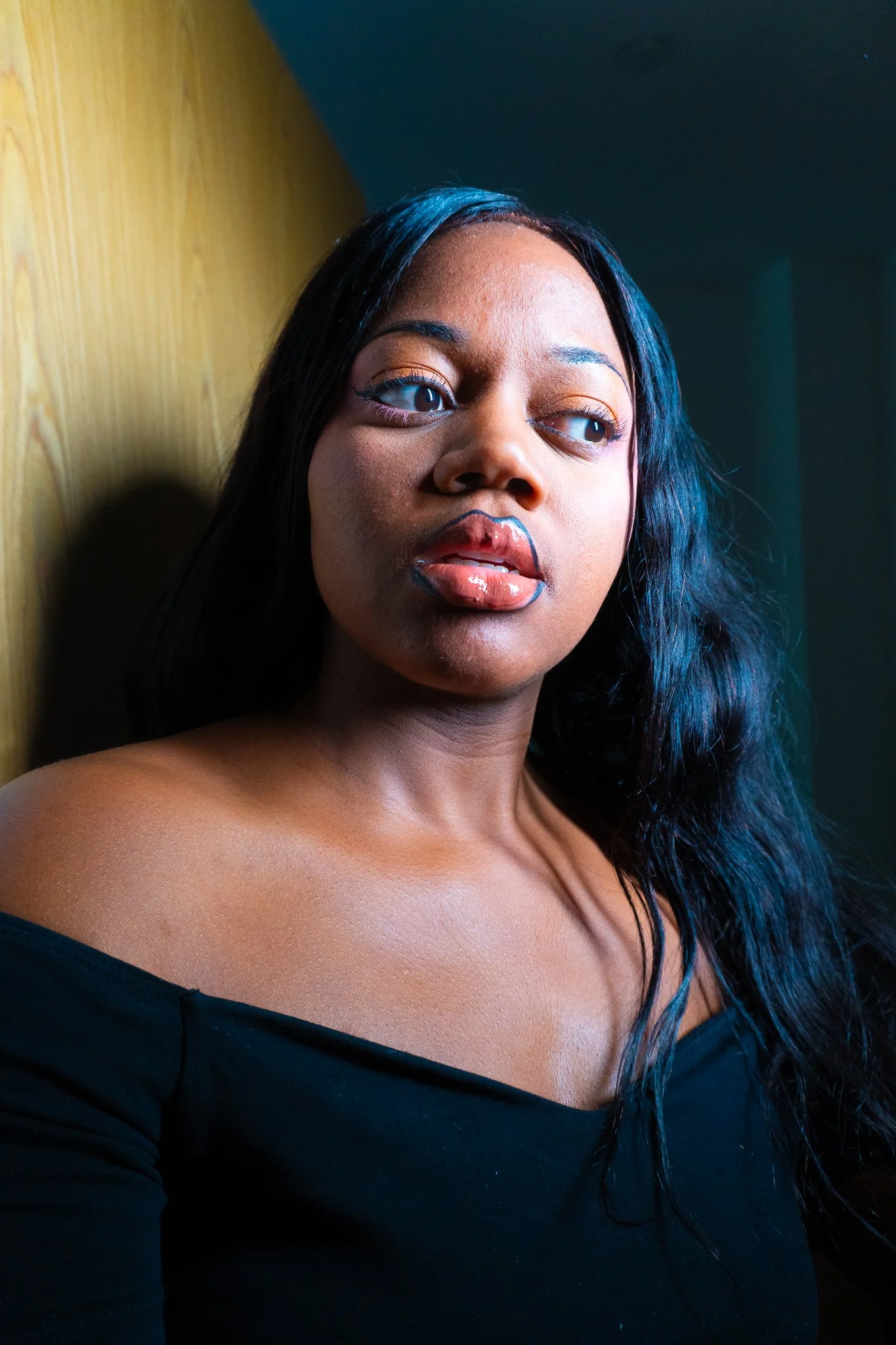 Winter Bold Audacious Glam : February Doll 