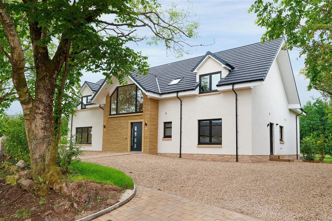 Springside View Carmunnock Road East Kilbride Clarkston 01.jpg