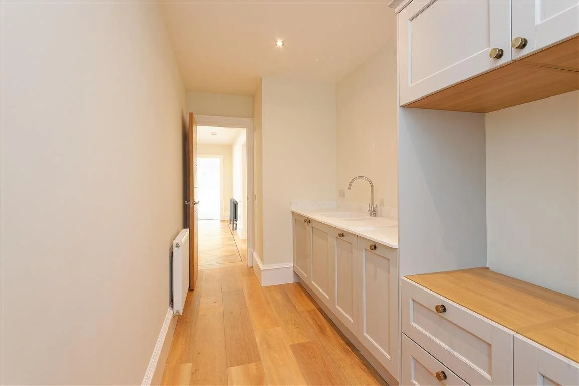 Springside View Carmunnock Road East Kilbride Clarkston 18.jpg