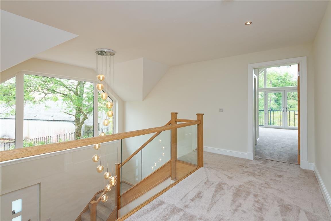 Springside View Carmunnock Road East Kilbride Clarkston 21.jpg