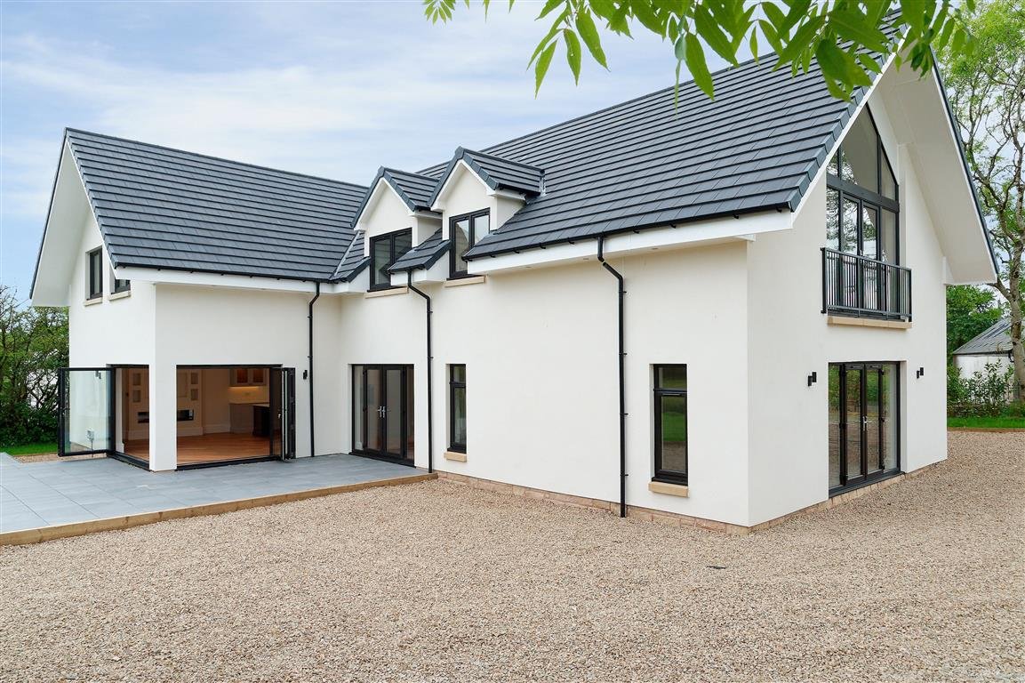 Springside View Carmunnock Road East Kilbride Clarkston 02.jpg
