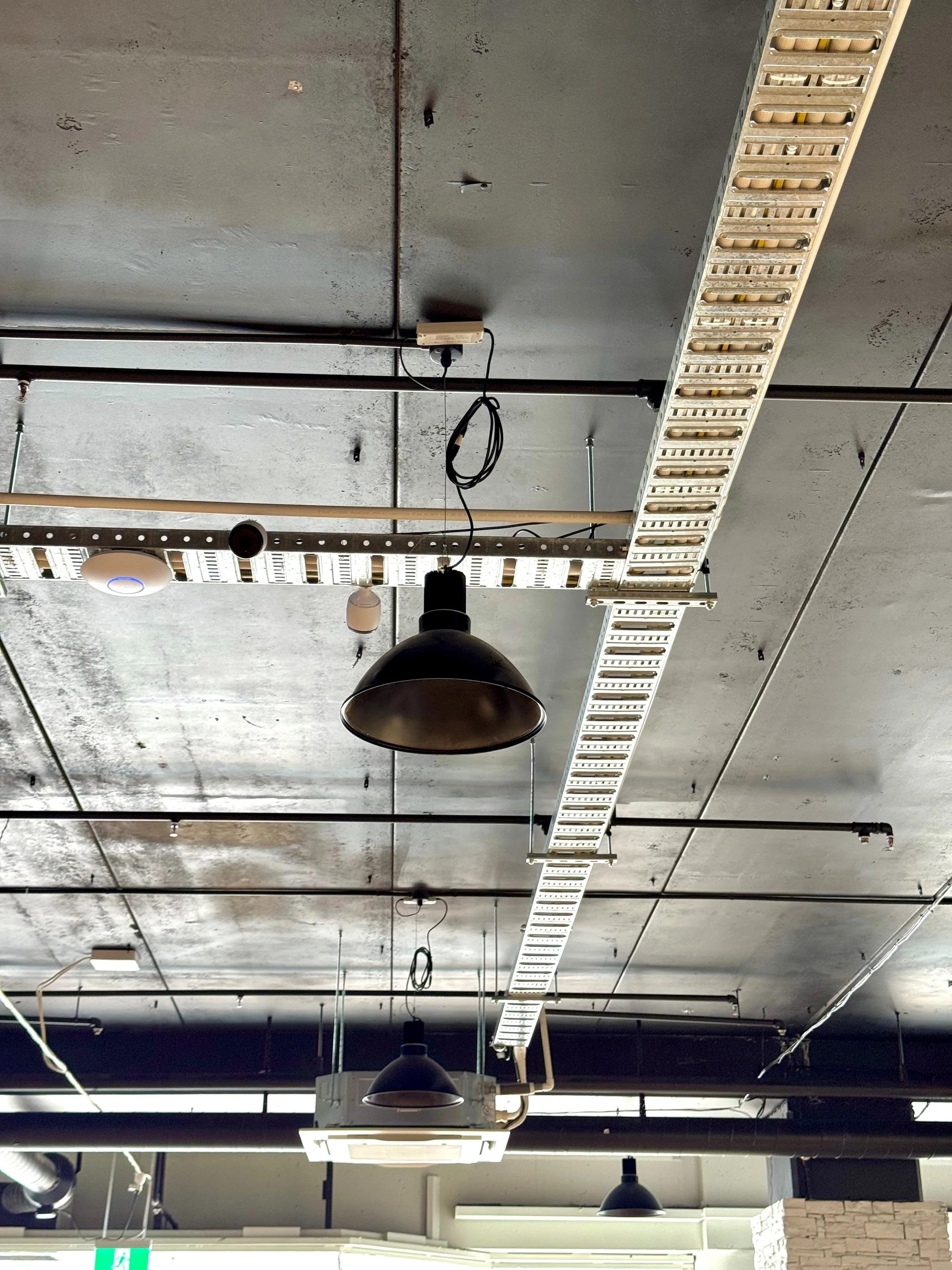 New Ceiling Duct Structure