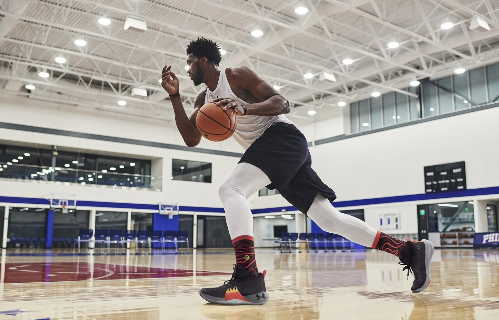 181120_FW20_HOOPS_Embiid1_JoelEmbiid-JM-card03-2674[2].jpeg