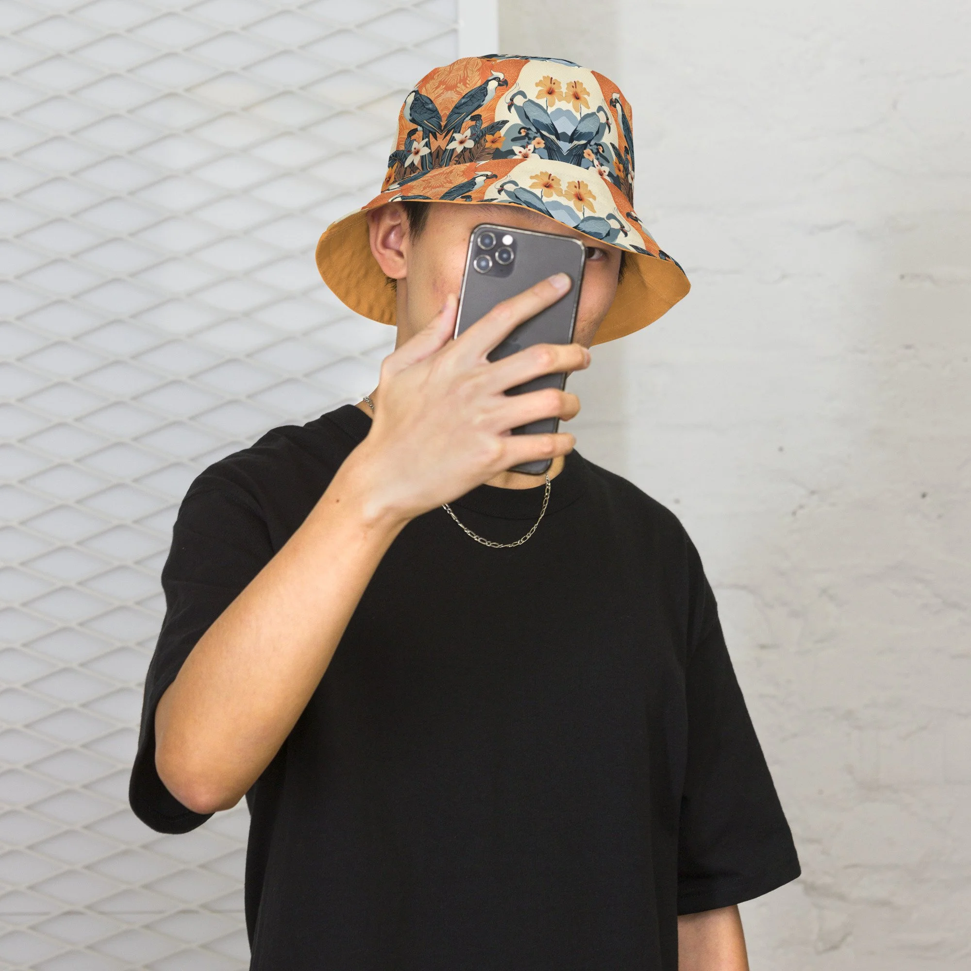 Tropical Birds reversible bucket hat