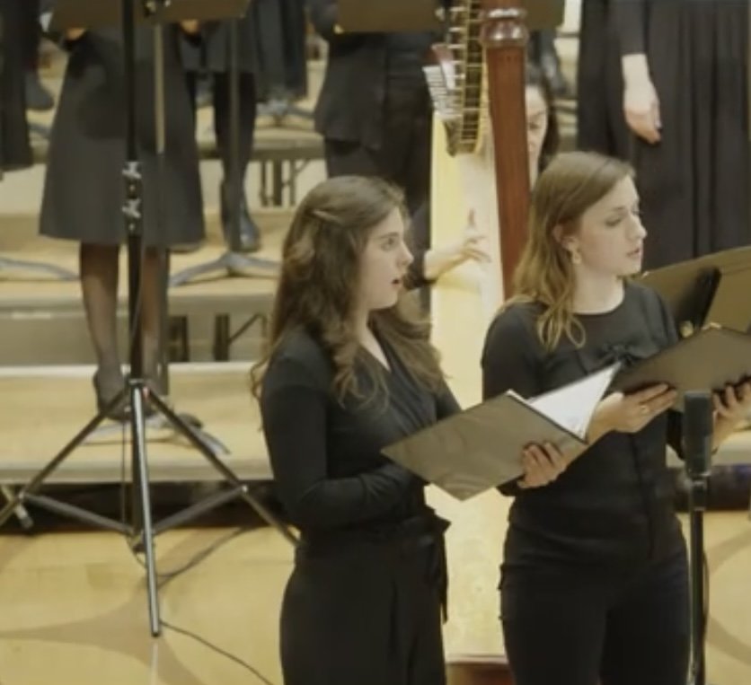 Analiese as the soprano soloist in Bernstein's "Chichester Psalms" with the Thomas Circle Singers (2023)