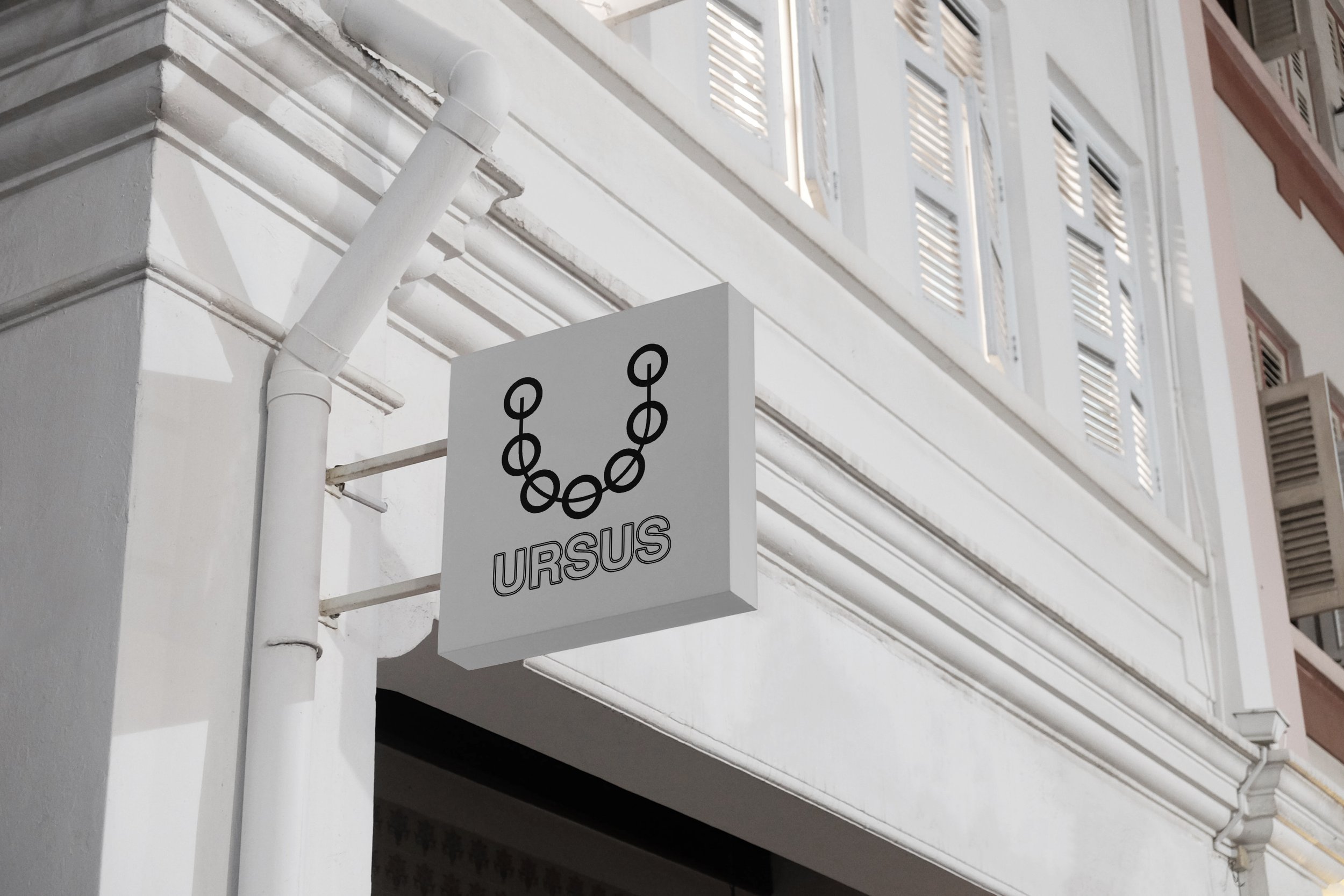 elevation sign ursus.jpg