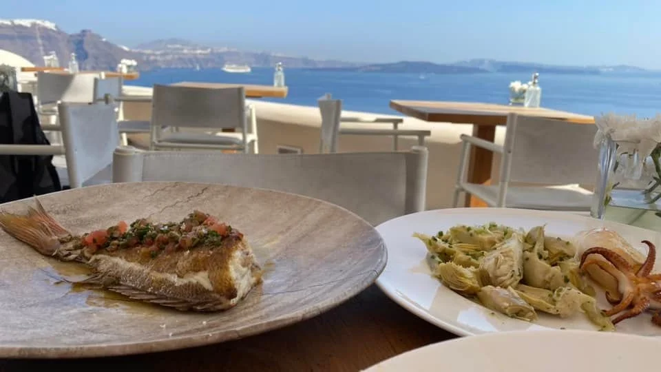 Santorini 1 Photo 11.jpg