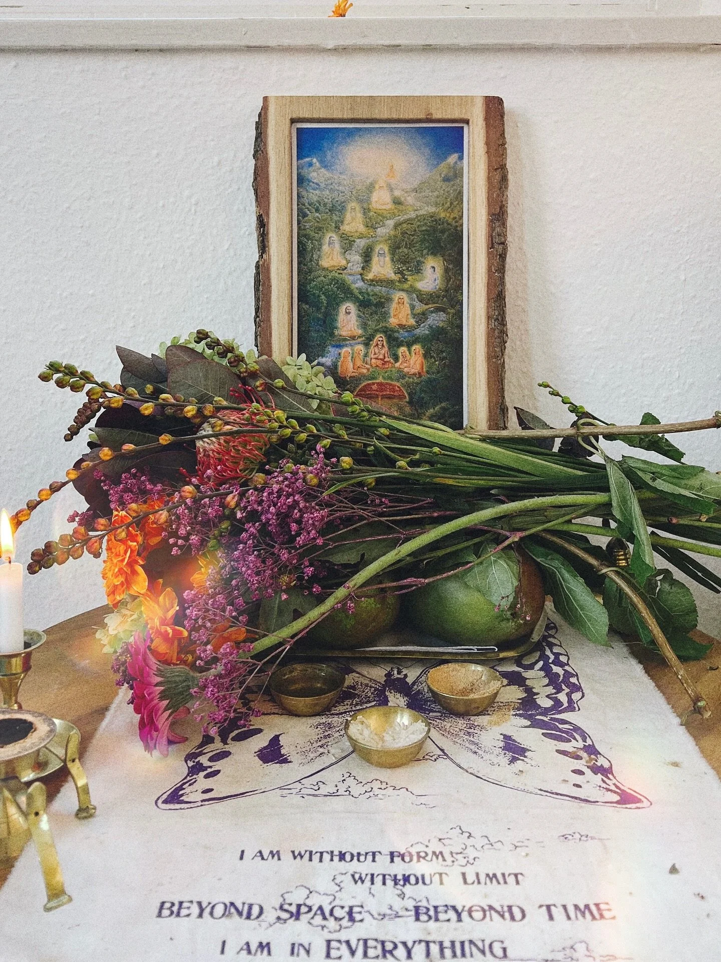 We just wrapped up another beautiful 4-Day Vedic Meditation course @studio.haum 🪔

Six new vedic meditators are now out in the world!

What did they actually learn?

Not some &ldquo;woo woo&rdquo; trick. Not another wellness hack.

They learnt how t