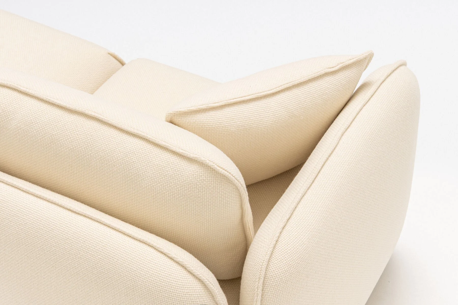 Linka sofa for .Mdd – design by Stéphane Chapelet, photo 2