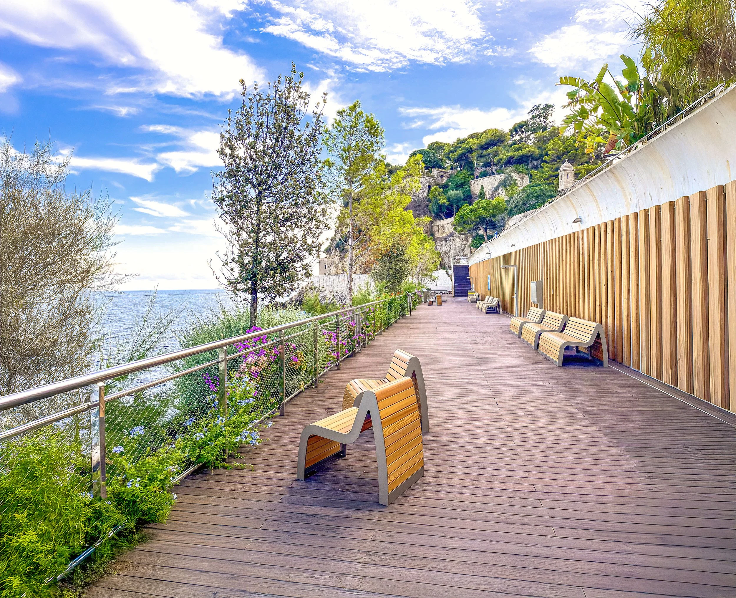 Urban furniture in Monte-Carlo