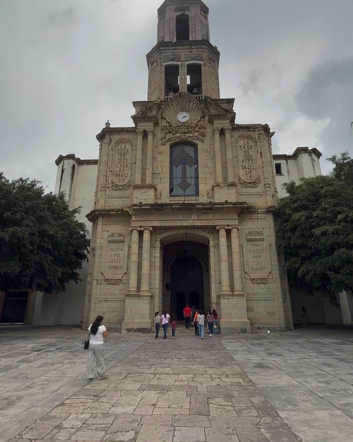 Visiting the beautiful 18th century gothic/roman/baroque Bas&iacute;lica de Nuestra Se&ntilde;ora de la Asunci&oacute;n