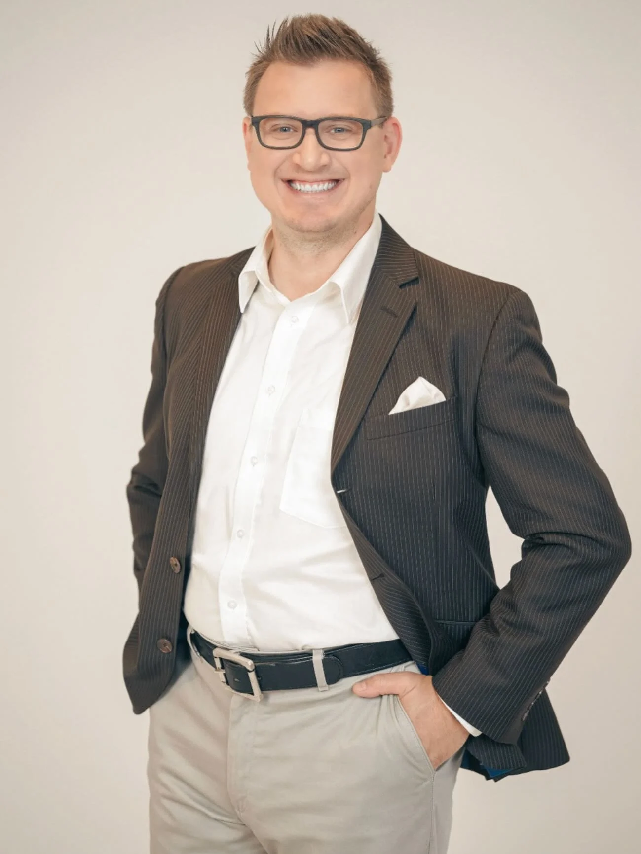 We are so excited and proud to reintroduce our newest lead designer, Dominic! 

Dominic has been involved in every aspect of design processes for nearly two decades. With every space, he aims to create timeless elegance, designing beautiful homes tha