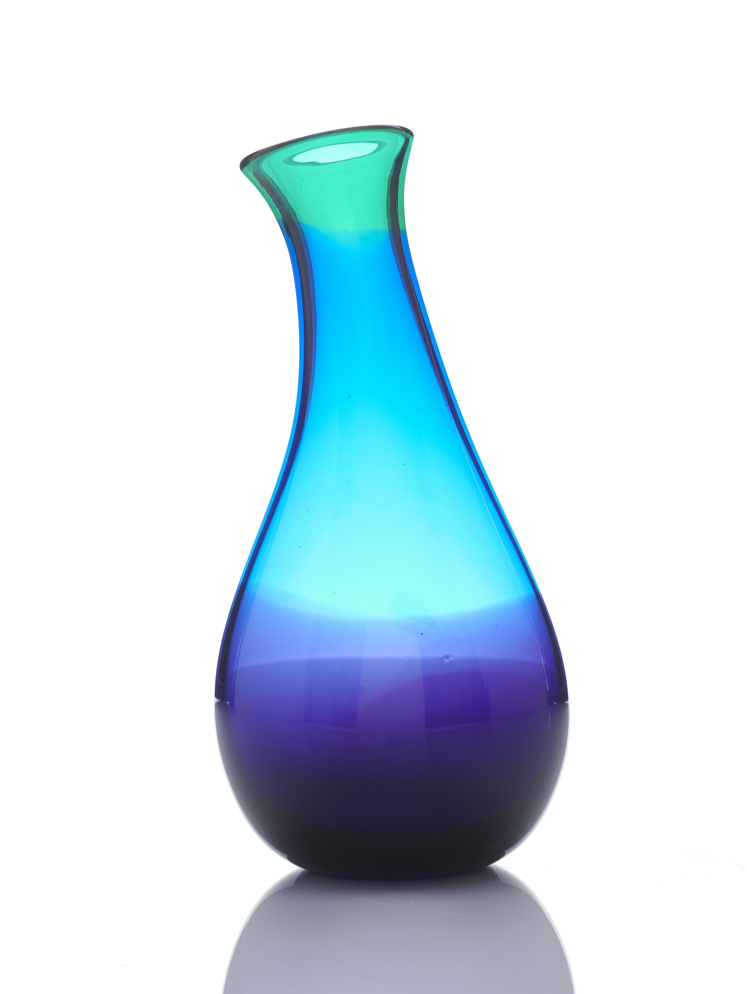 Twigge-Molecey, H, Blue Zoom vase, photo by Sylvain Deleu.jpg