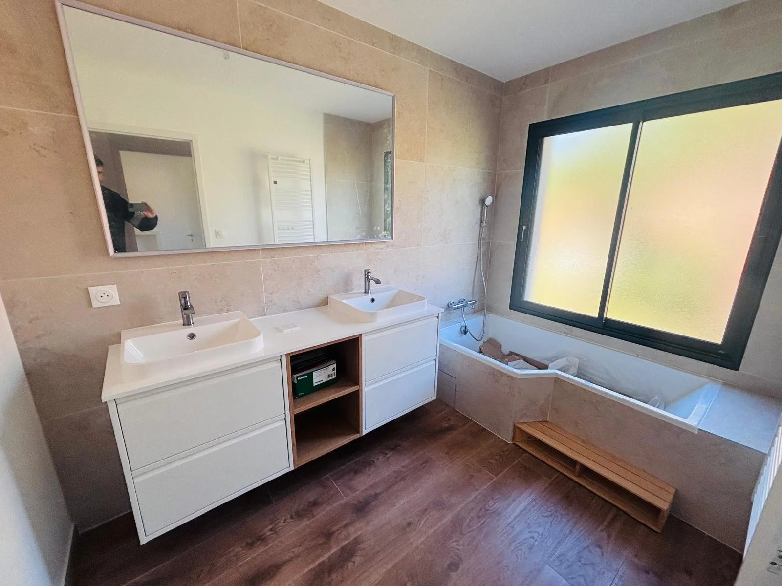 Construction / Cruas (07350)