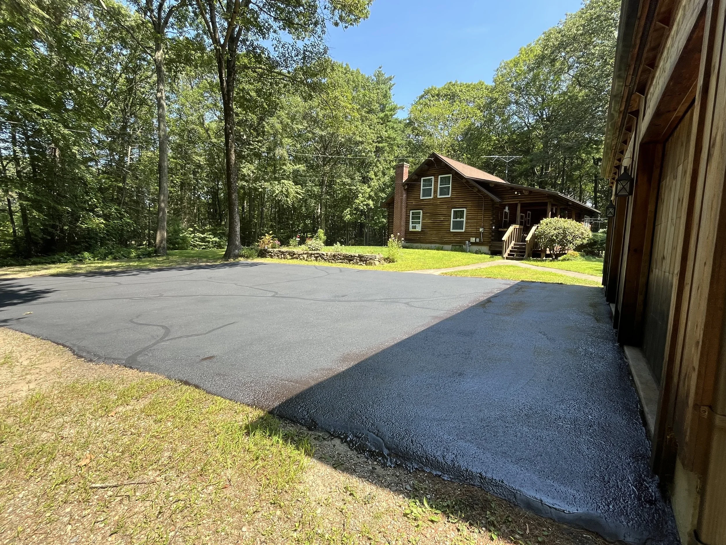 Union CT asphalt sealcoating