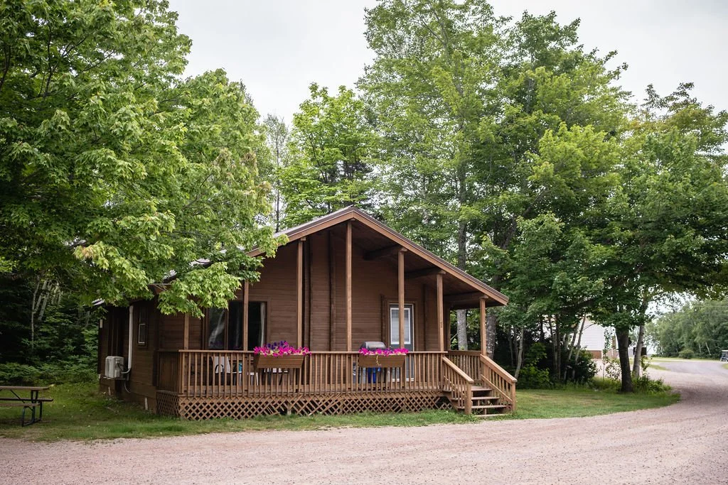 Exterior of a Two Bedroom Pine Log Chalet